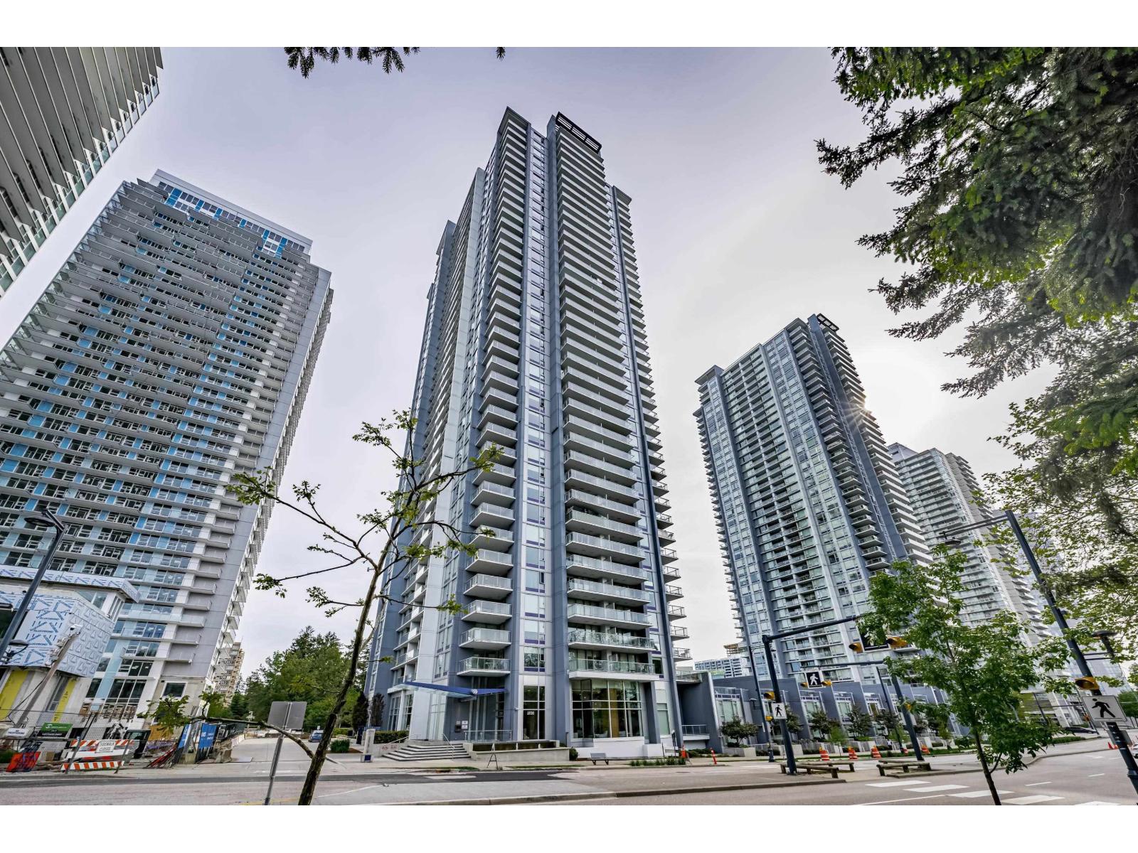 607 13750 100 AVENUE, Surrey, British Columbia