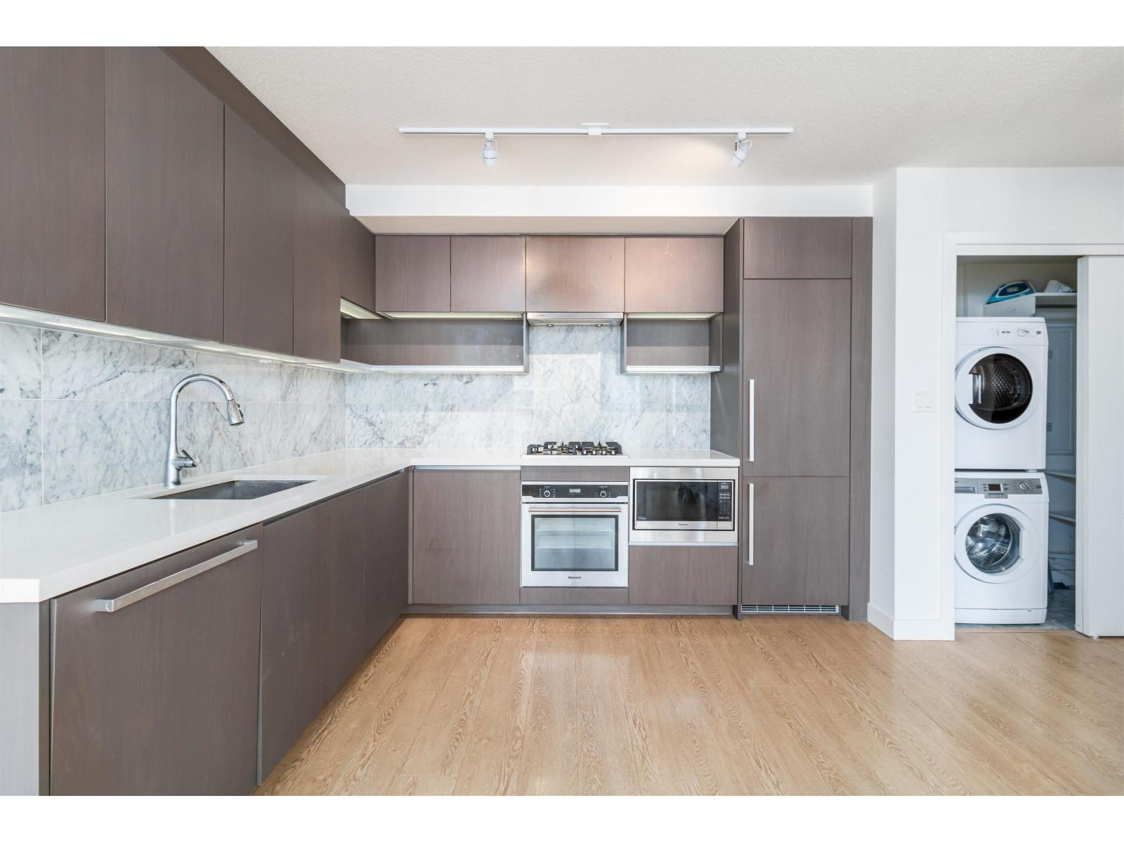 607 13750 100 Avenue, Surrey, British Columbia  V3T 0L3 - Photo 5 - R3038866