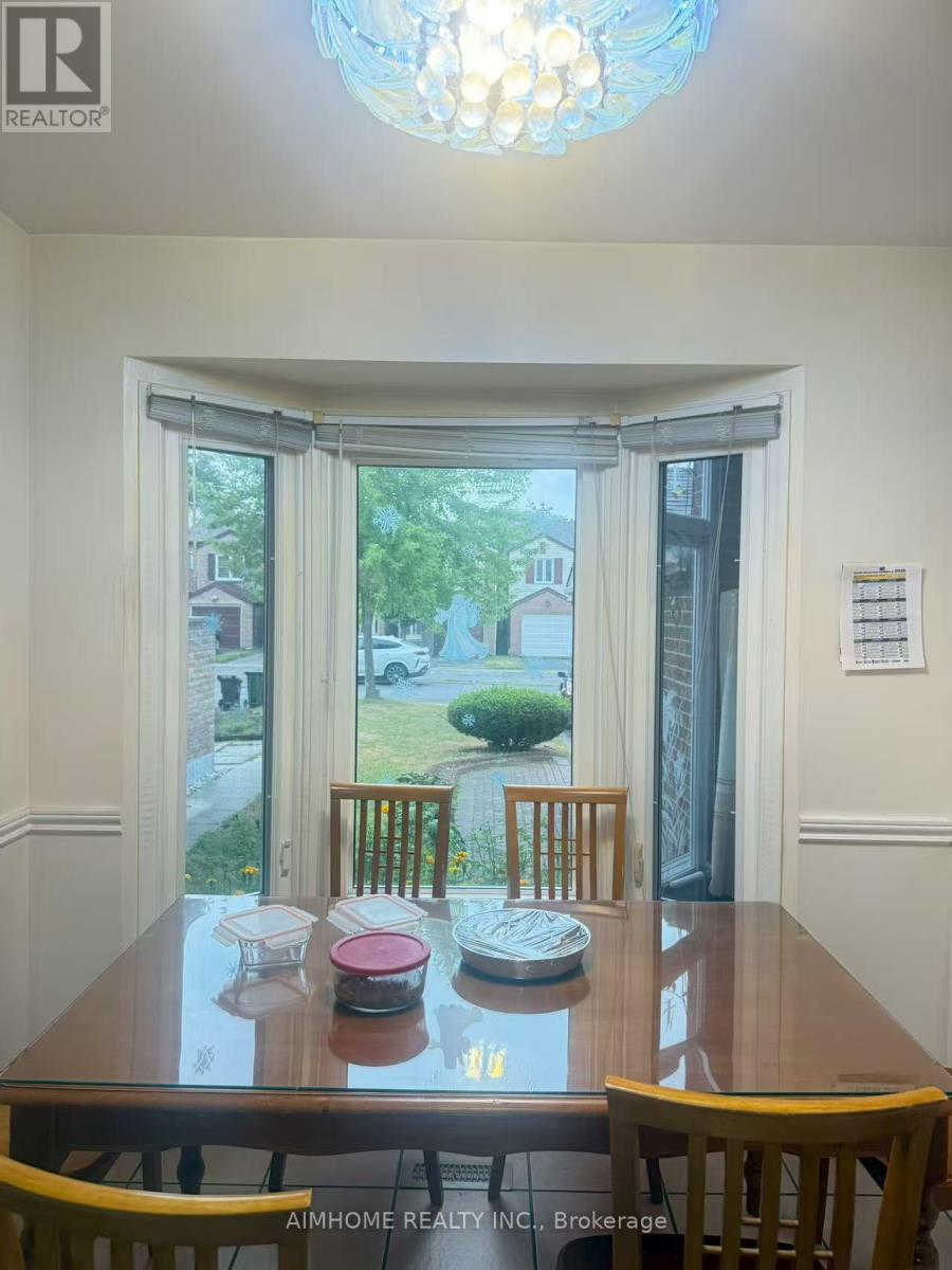 42 Sandyhook Square, Toronto, Ontario  M1W 3N5 - Photo 5 - E12354023