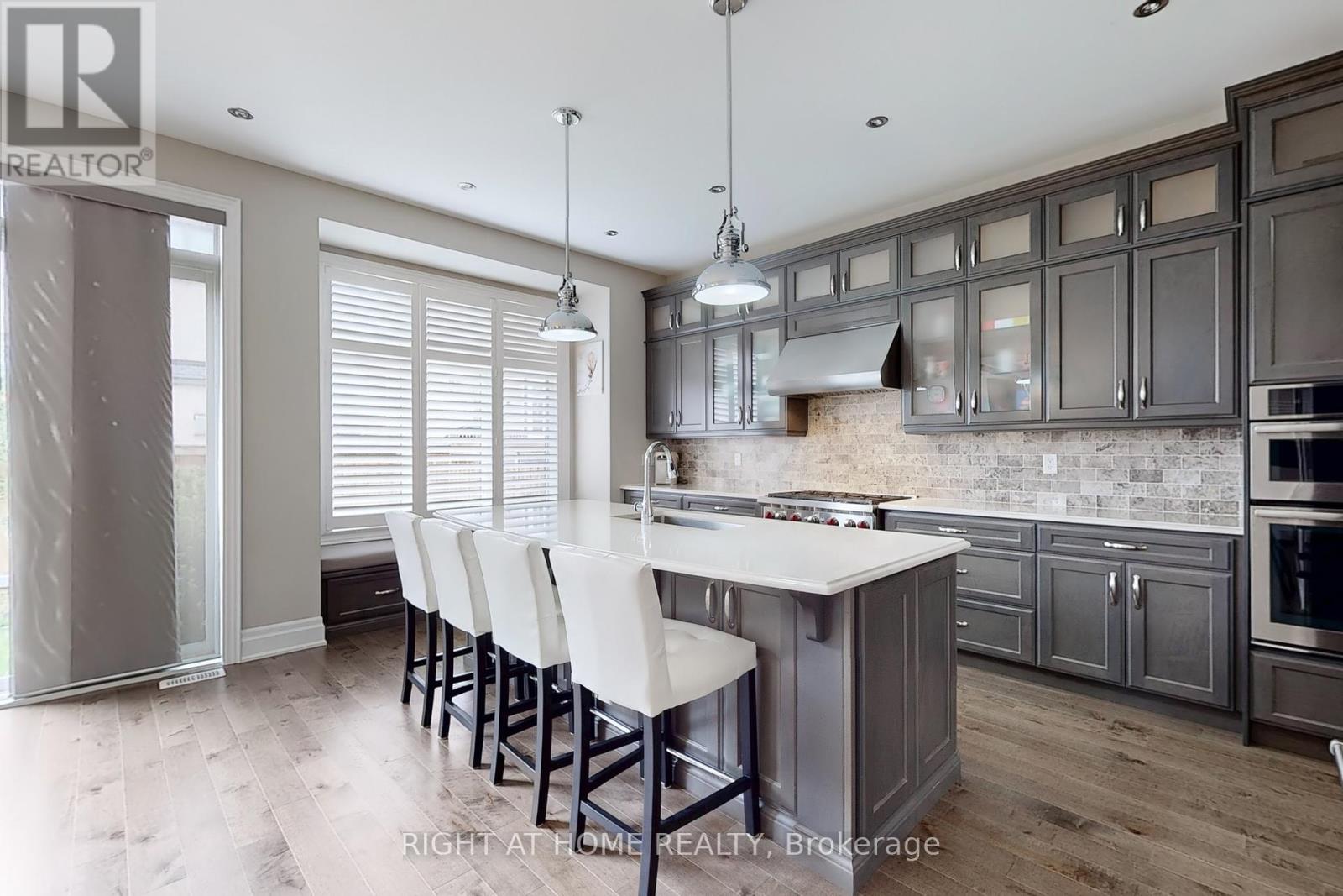 421 Ginger Gate N, Oakville, Ontario  L6M 1N2 - Photo 18 - W12354034