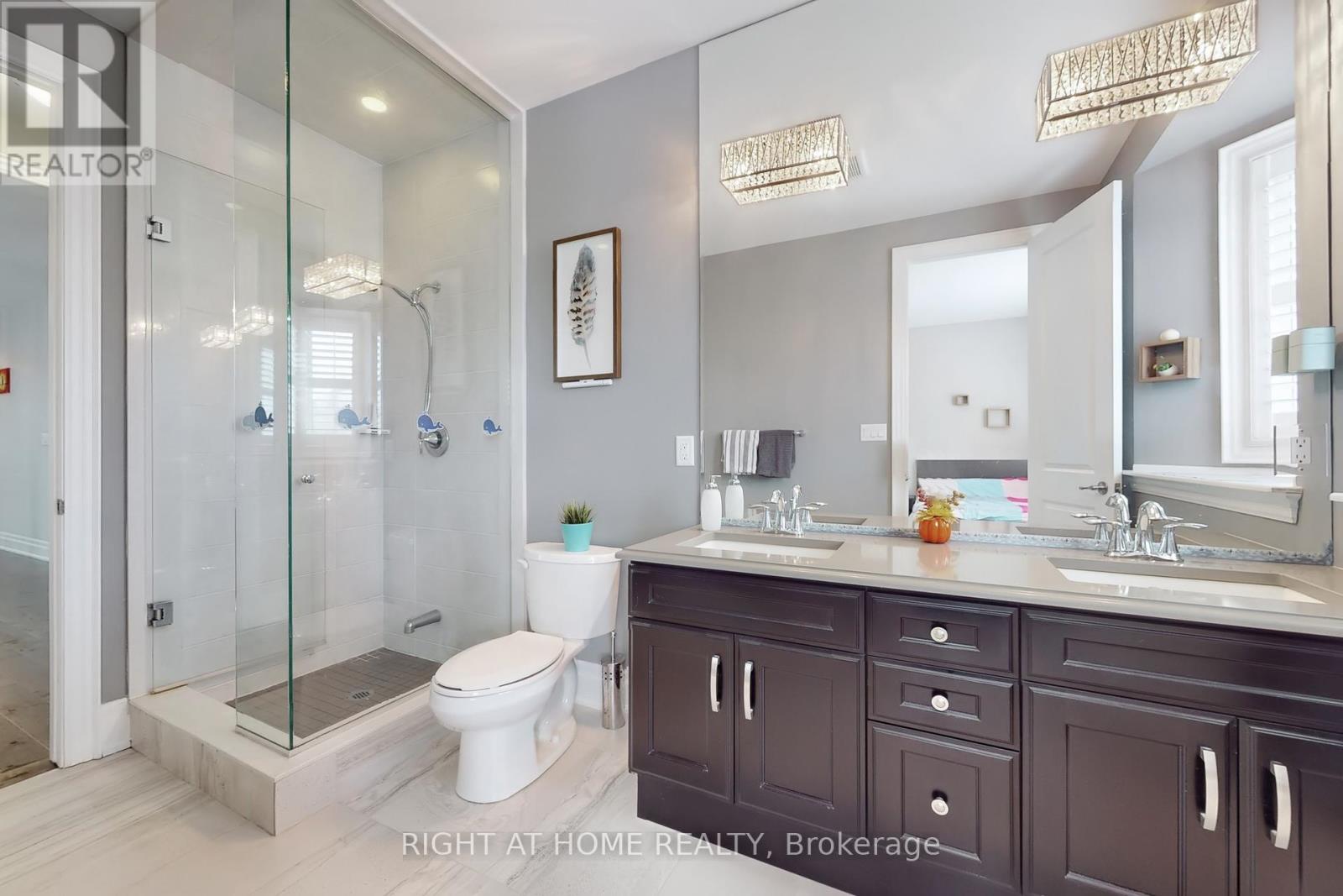 421 Ginger Gate N, Oakville, Ontario  L6M 1N2 - Photo 41 - W12354034