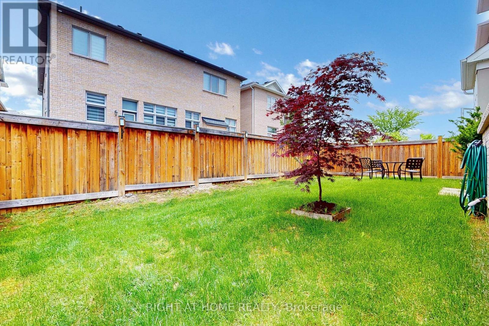 421 Ginger Gate N, Oakville, Ontario  L6M 1N2 - Photo 46 - W12354034