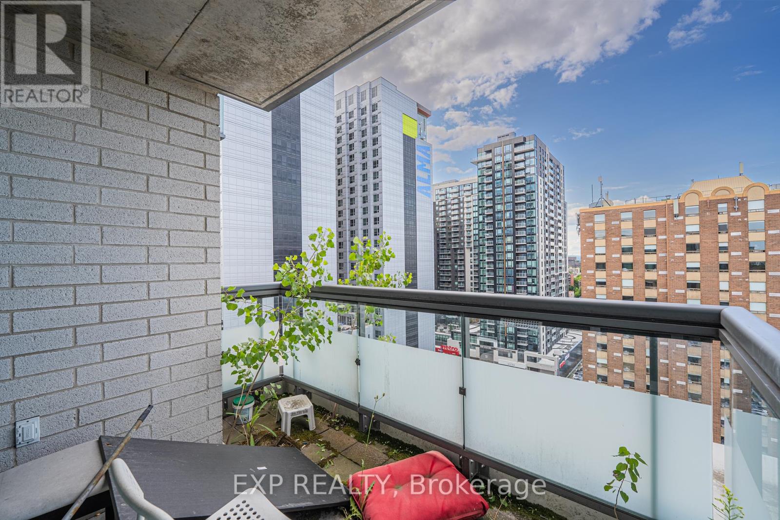 1407 - 238 Besserer Street, Ottawa, Ontario  K1N 6B1 - Photo 34 - X12354073