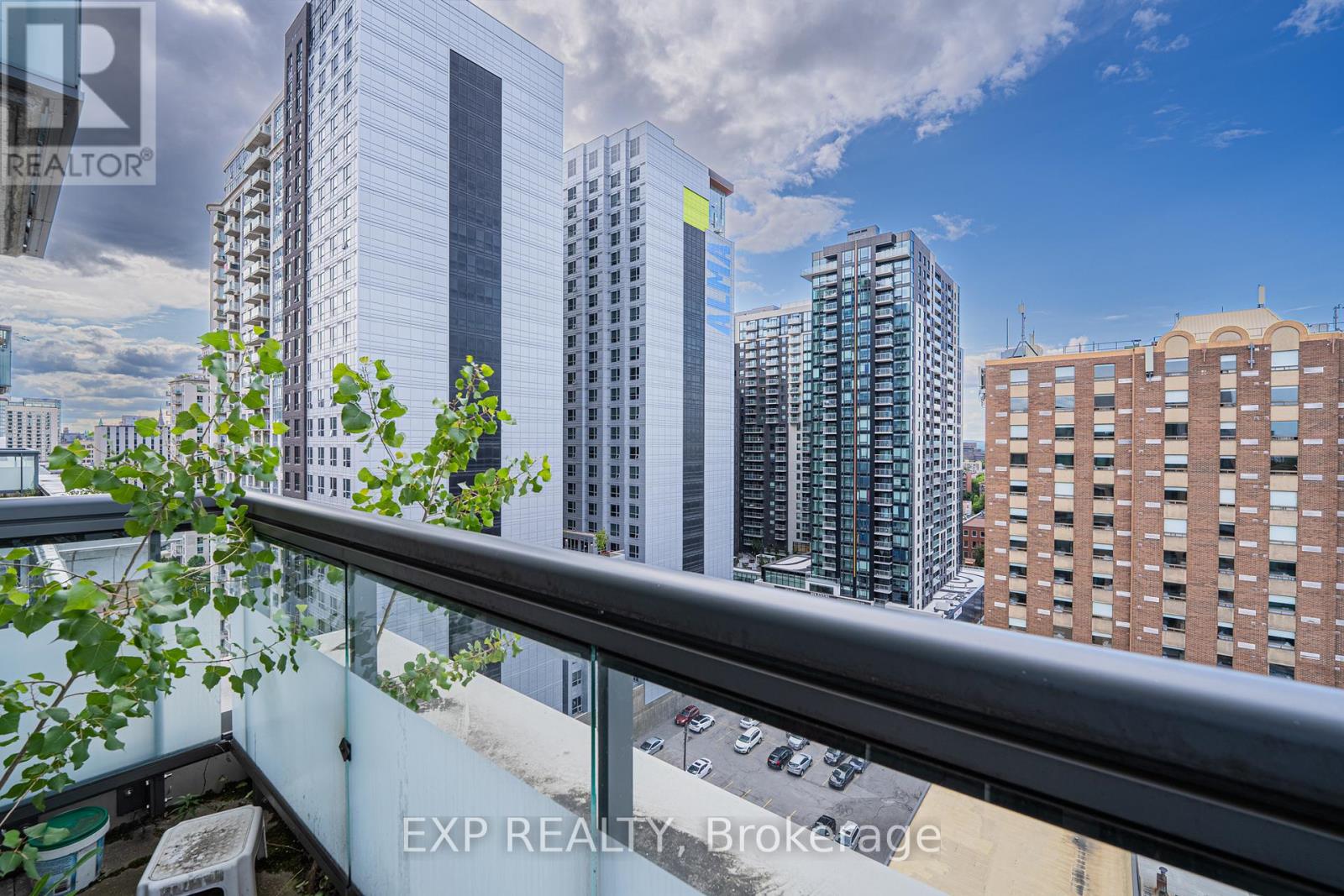 1407 - 238 Besserer Street, Ottawa, Ontario  K1N 6B1 - Photo 7 - X12354073