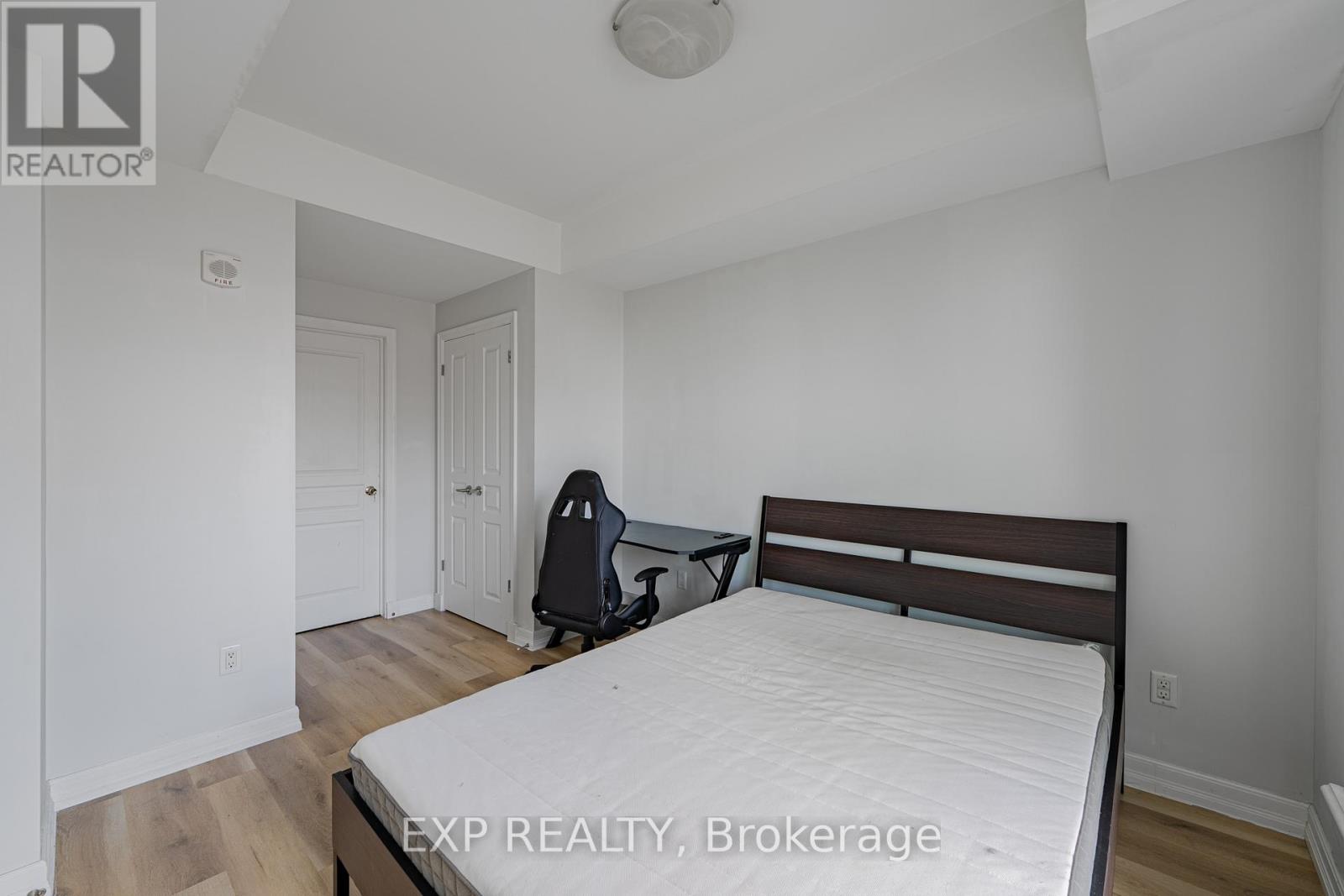 1407 - 238 Besserer Street, Ottawa, Ontario  K1N 6B1 - Photo 8 - X12354073