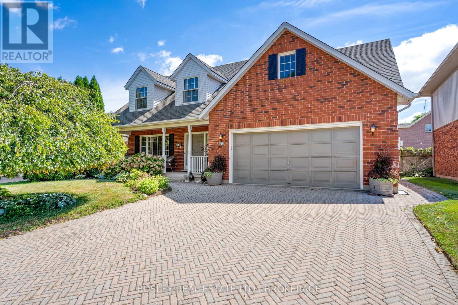 Property at 20 COACH DRIVE image 1