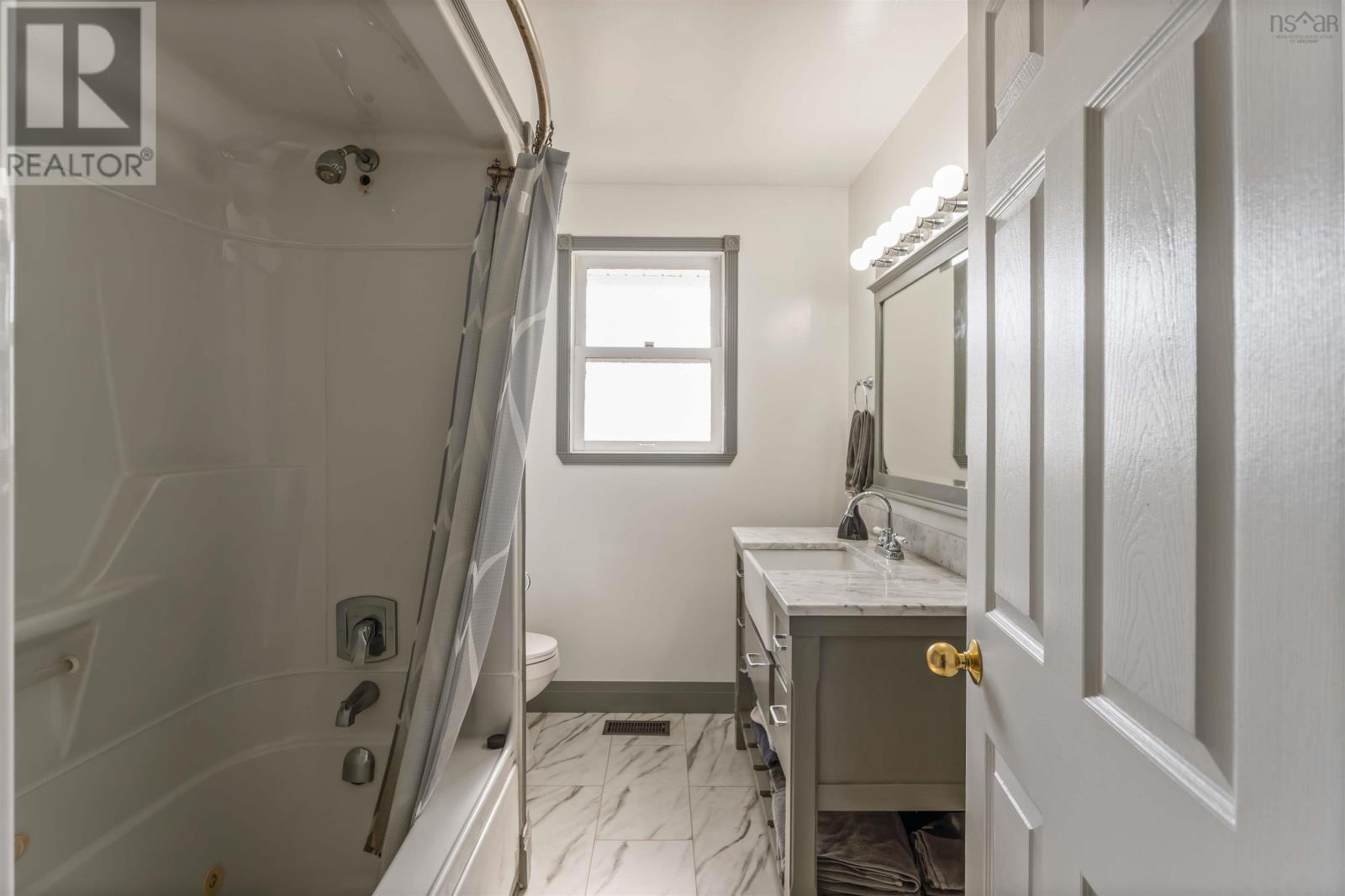 265 Black Hole, Sheffield Mills, Nova Scotia  B0P 1H0 - Photo 10 - 202520689