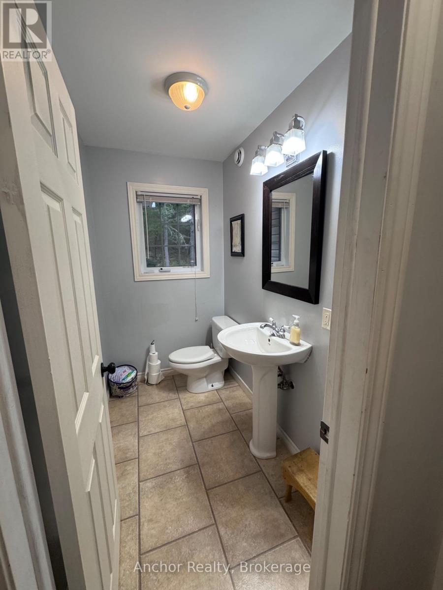 2625 Fred Jones Road, Dysart Et Al, Ontario  K0M 1S0 - Photo 18 - X12354103