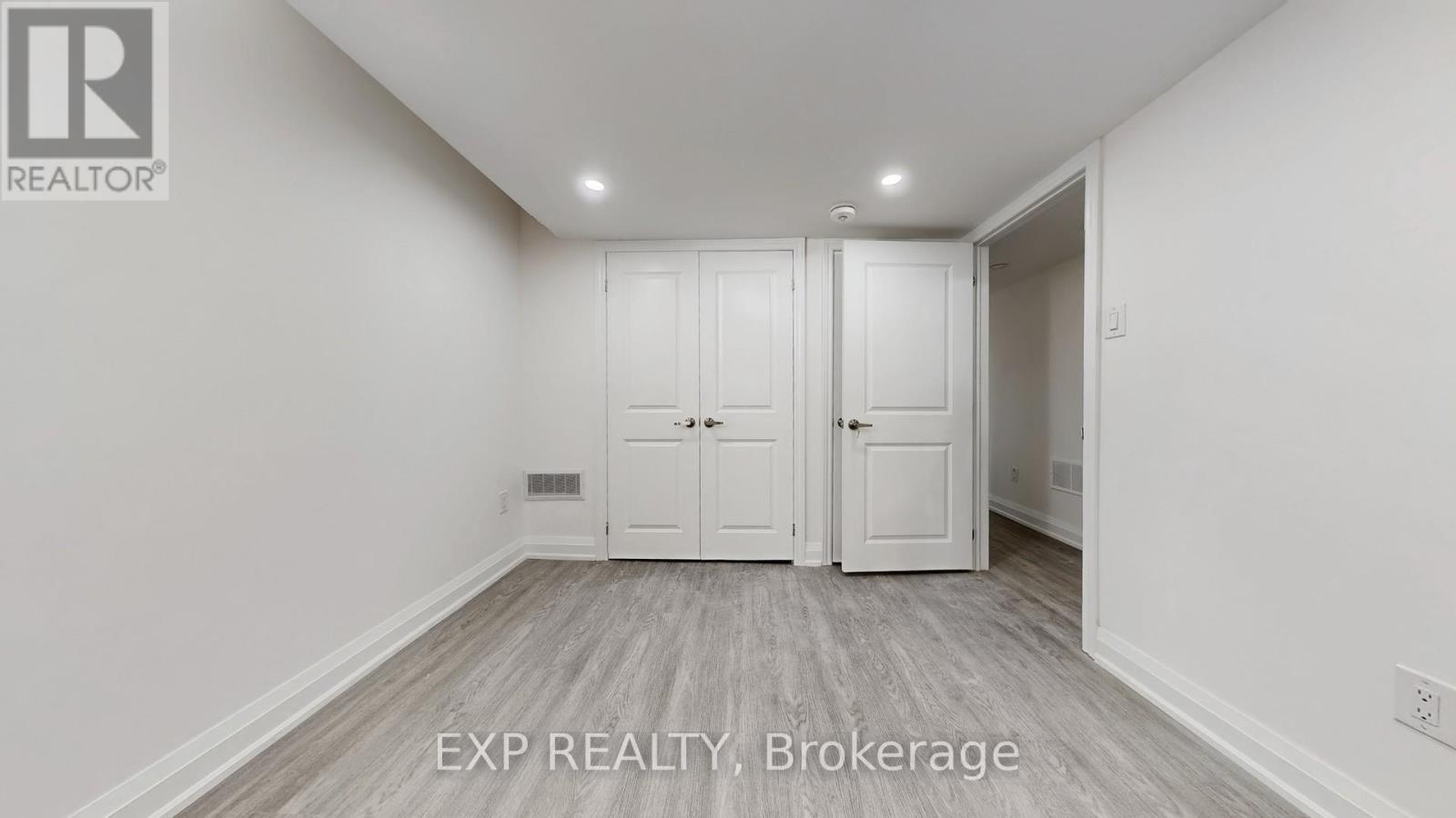 Bsmt - 33 Native Landing, Brampton, Ontario  L6X 5B1 - Photo 15 - W12354097