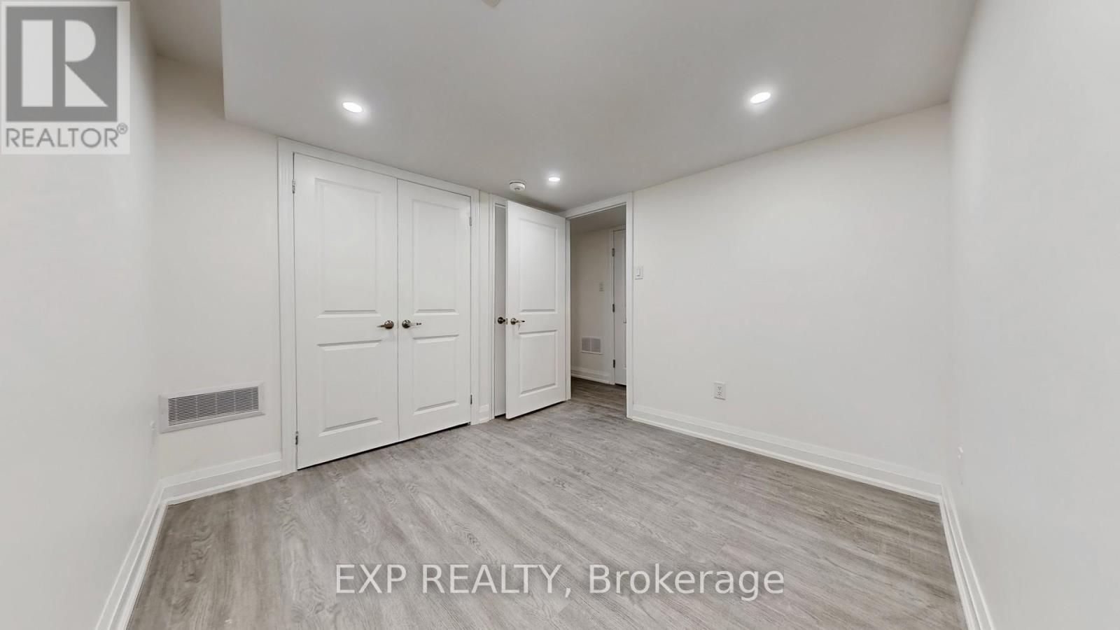 Bsmt - 33 Native Landing, Brampton, Ontario  L6X 5B1 - Photo 16 - W12354097
