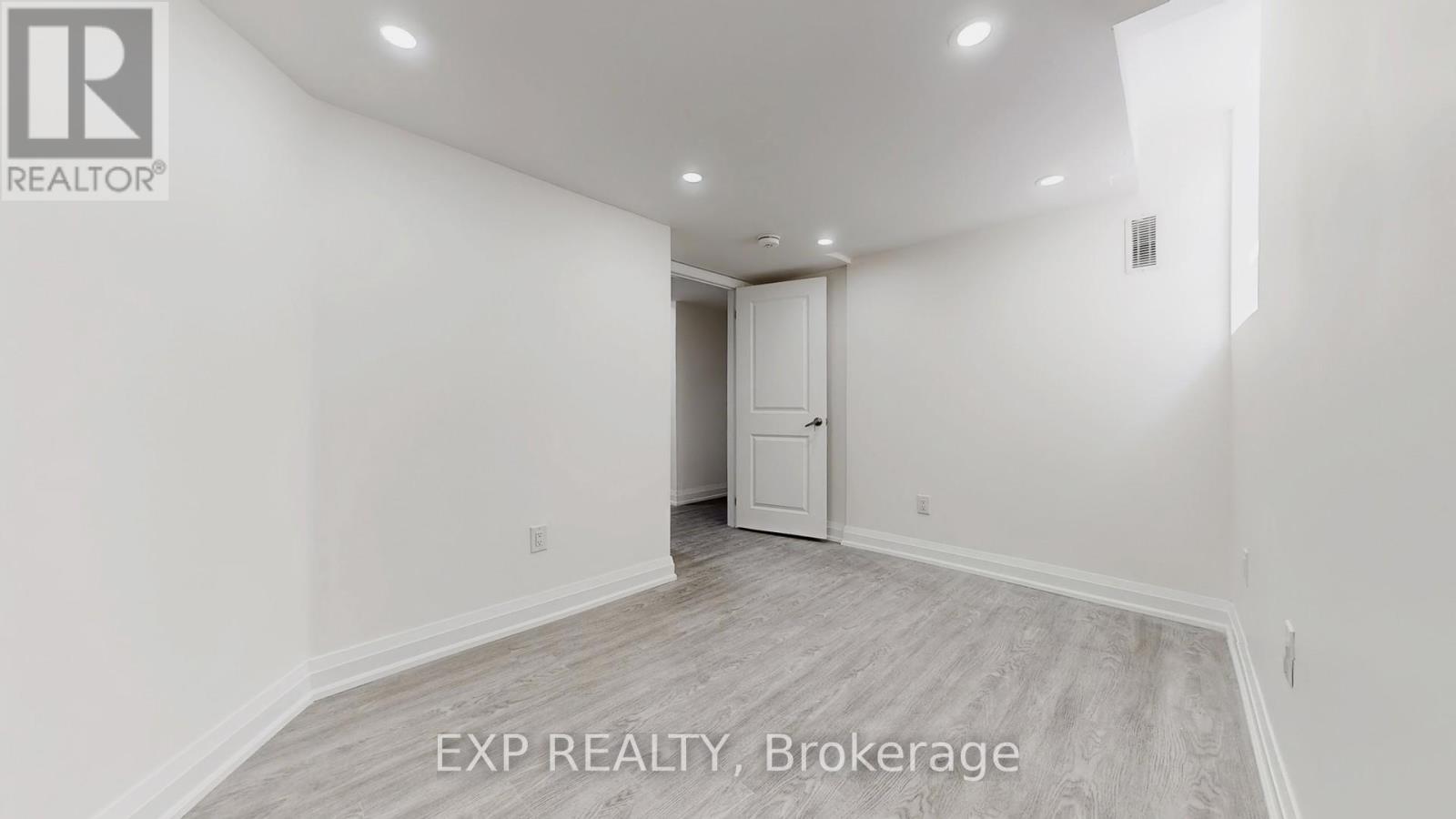 Bsmt - 33 Native Landing, Brampton, Ontario  L6X 5B1 - Photo 20 - W12354097