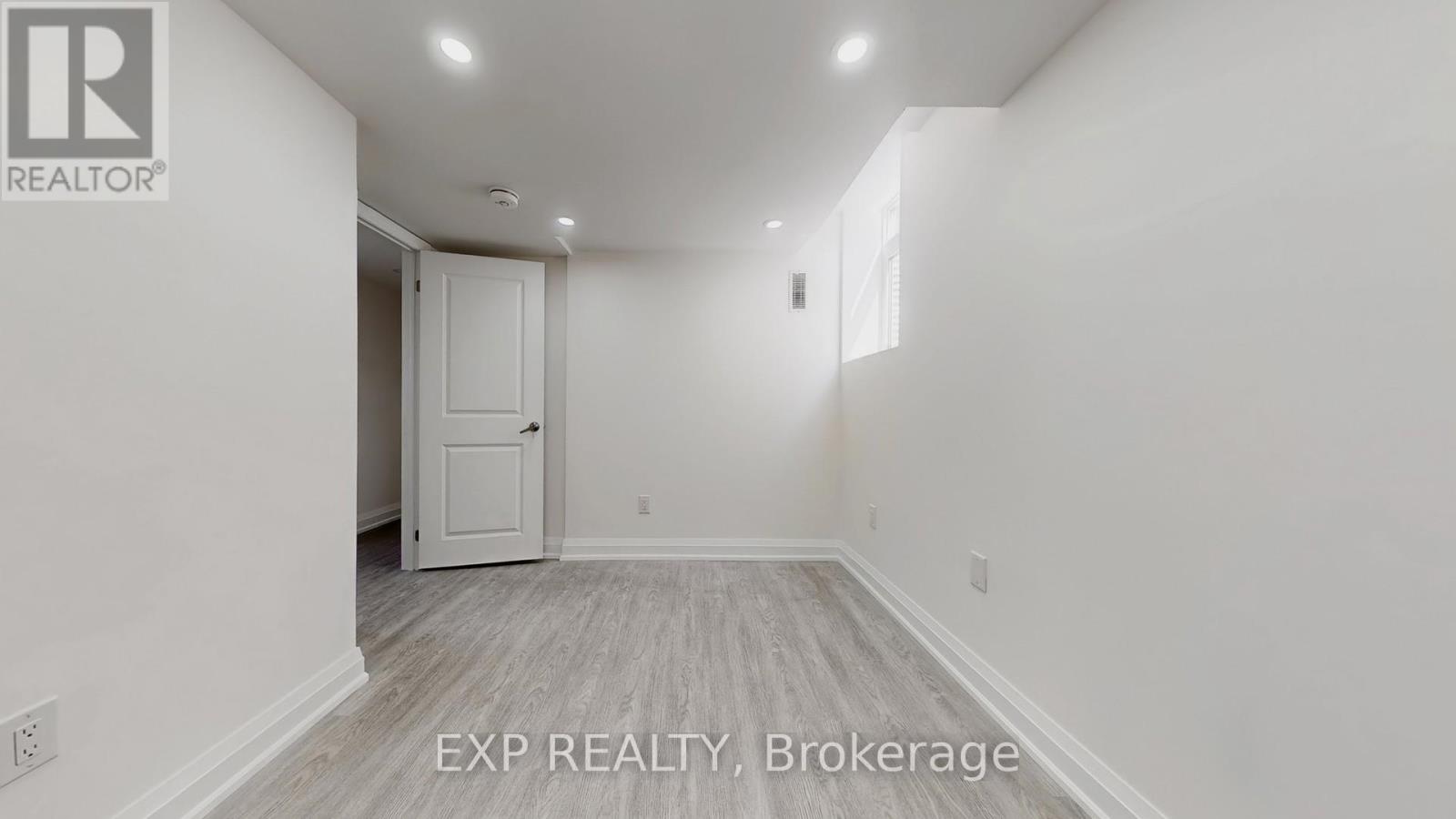 Bsmt - 33 Native Landing, Brampton, Ontario  L6X 5B1 - Photo 21 - W12354097