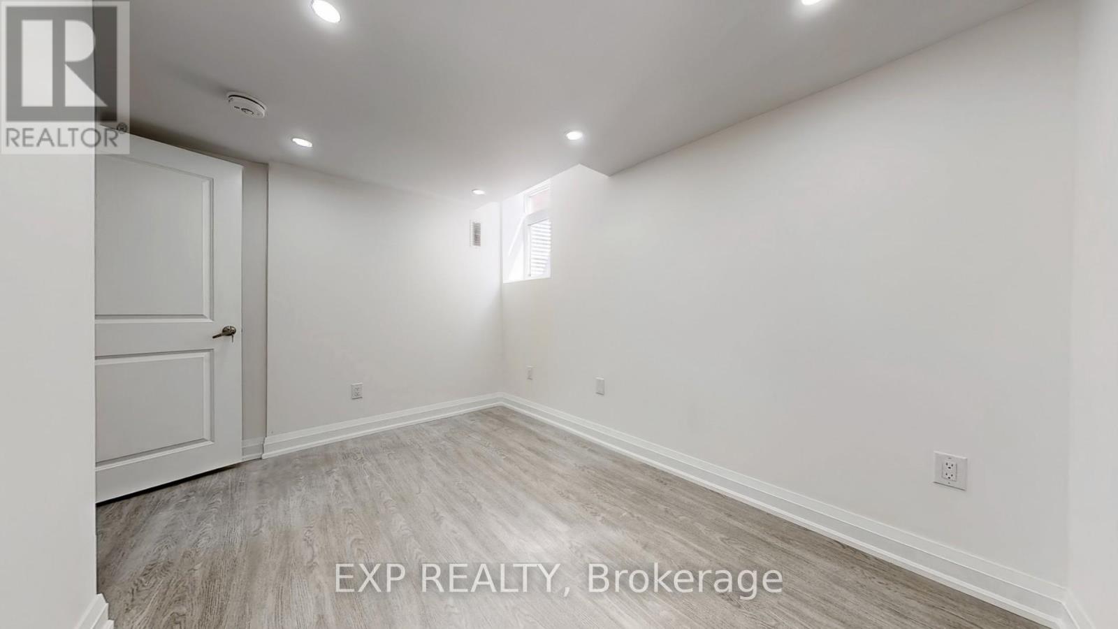 Bsmt - 33 Native Landing, Brampton, Ontario  L6X 5B1 - Photo 22 - W12354097