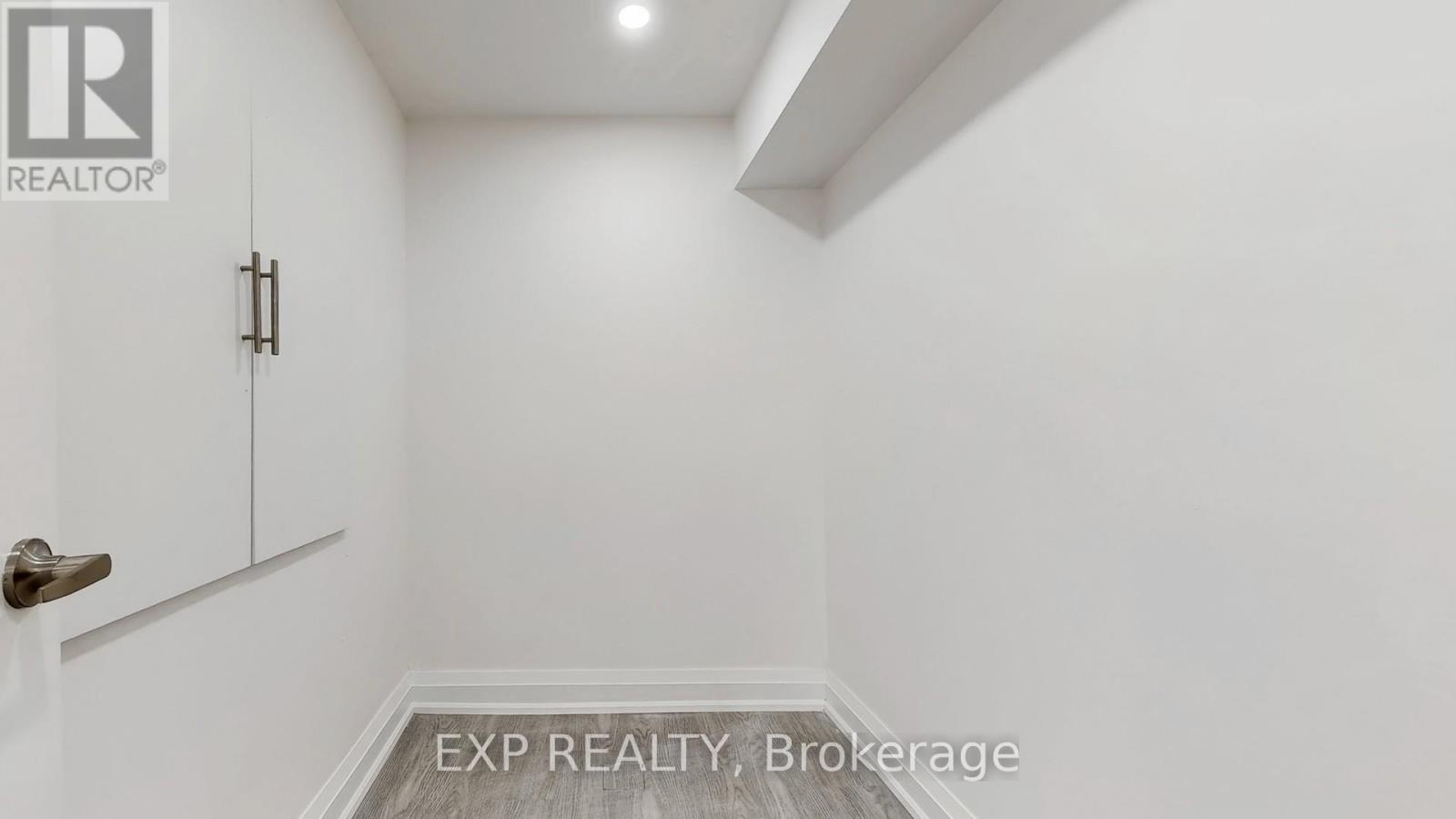 Bsmt - 33 Native Landing, Brampton, Ontario  L6X 5B1 - Photo 23 - W12354097