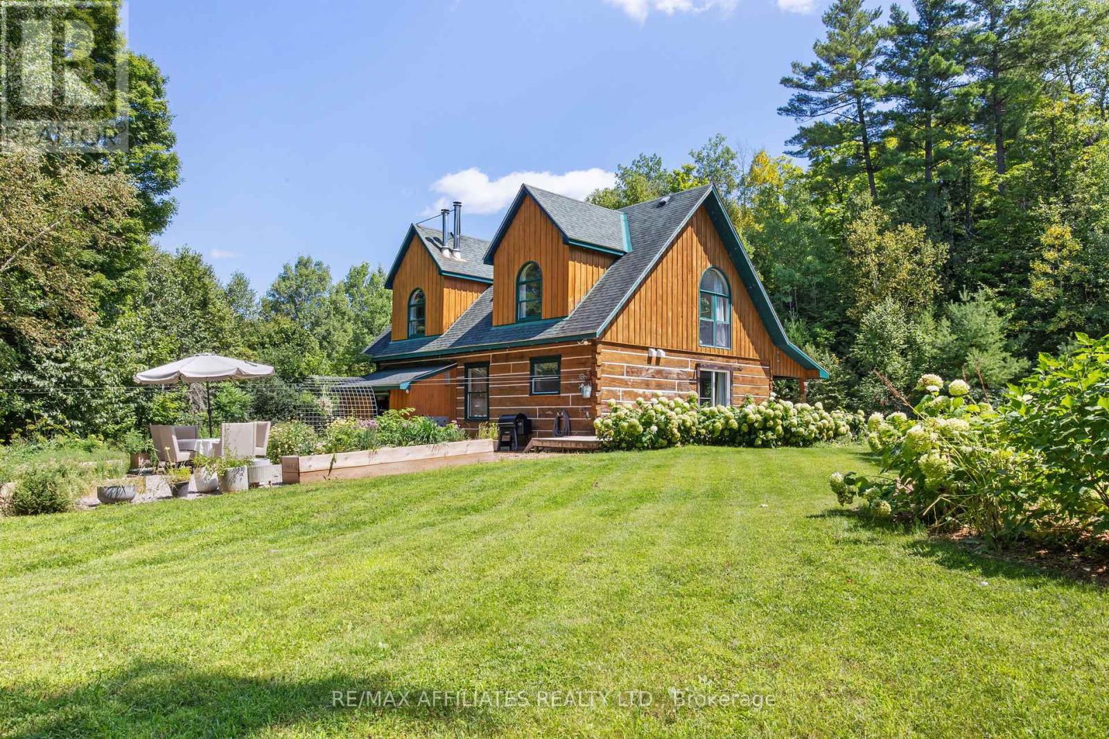 1727 Fallbrook Road, Tay Valley, Ontario  K0G 1A0 - Photo 40 - X12354123