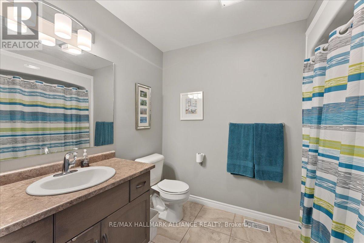 77 Finnie Lane, Centre Wellington, Ontario  N0B 1S0 - Photo 20 - X12354109