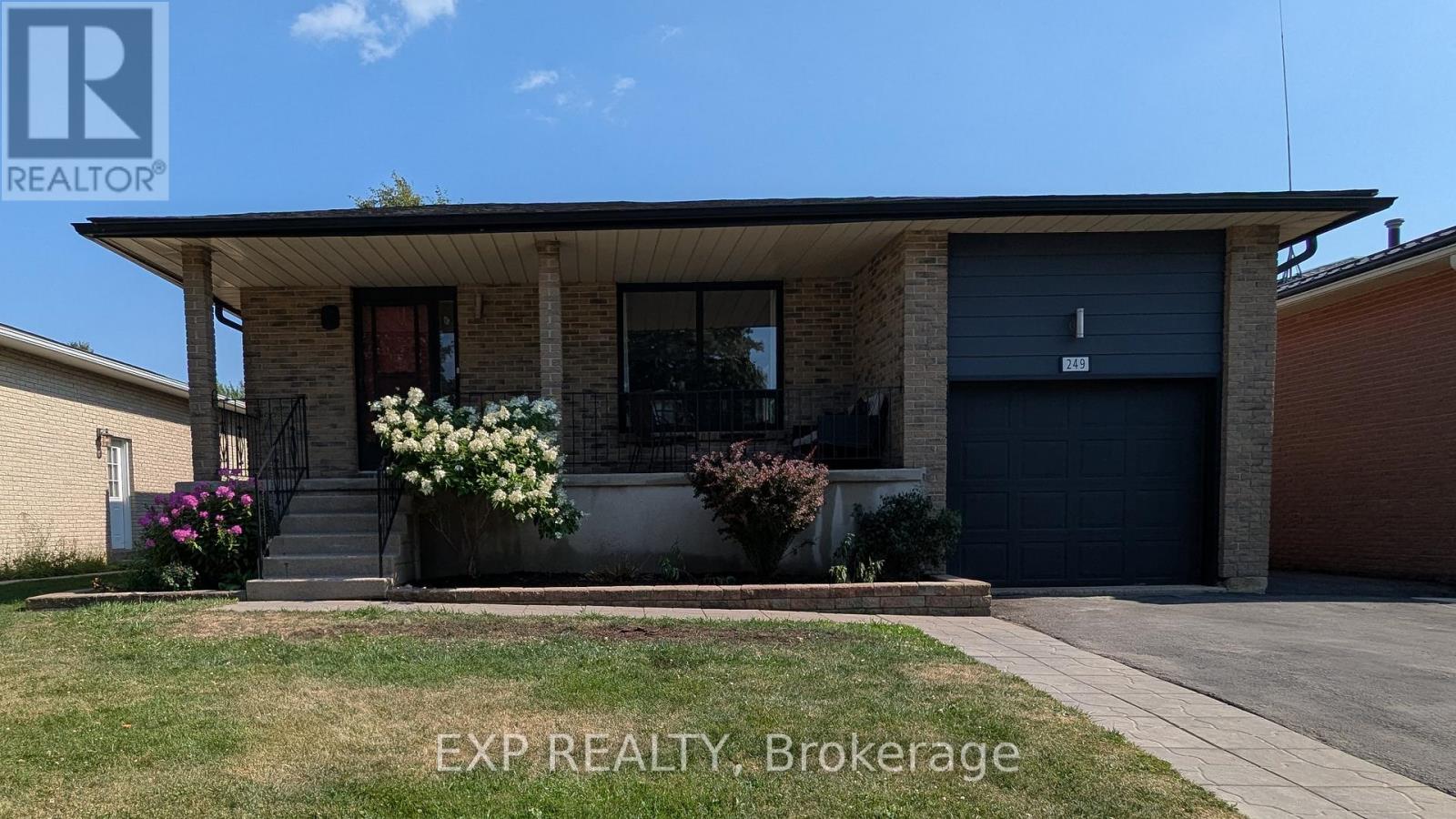 249 Whitelock Street, Stratford, Ontario  N5A 7L2 - Photo 1 - X12354113