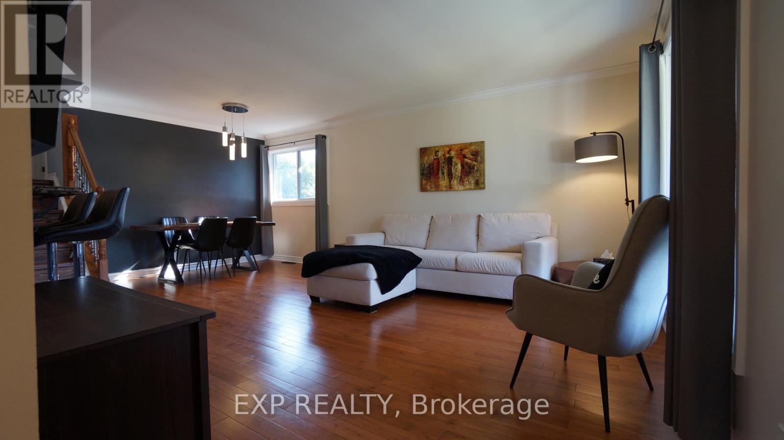 249 Whitelock Street, Stratford, Ontario  N5A 7L2 - Photo 9 - X12354113