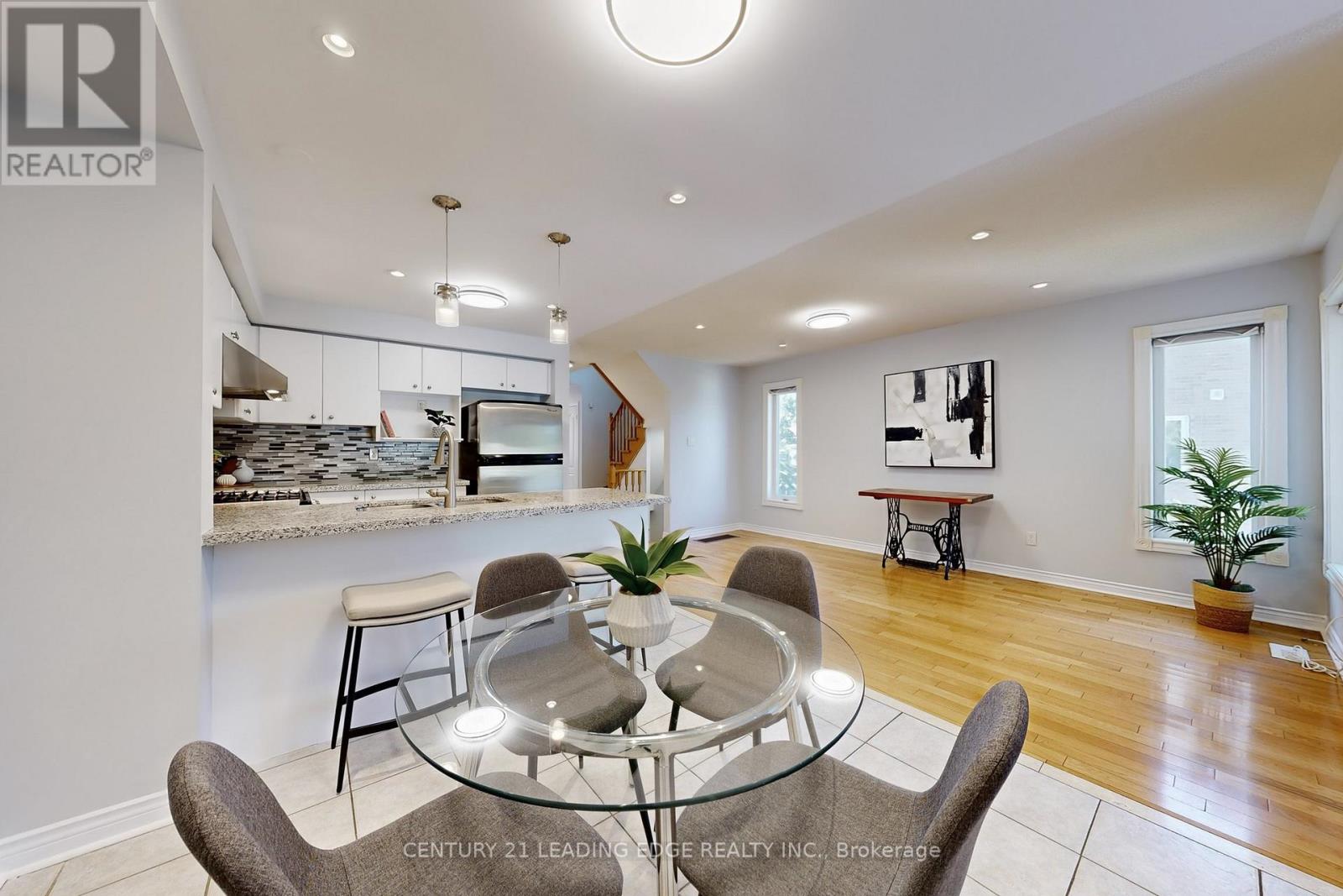 58 Redkey Drive, Markham, Ontario  L3S 4R4 - Photo 12 - N12354118
