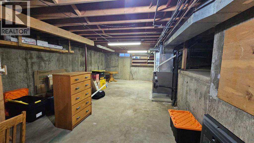 808 1 Street Ne, Milk River, Alberta  T0K 1M0 - Photo 30 - A2250000
