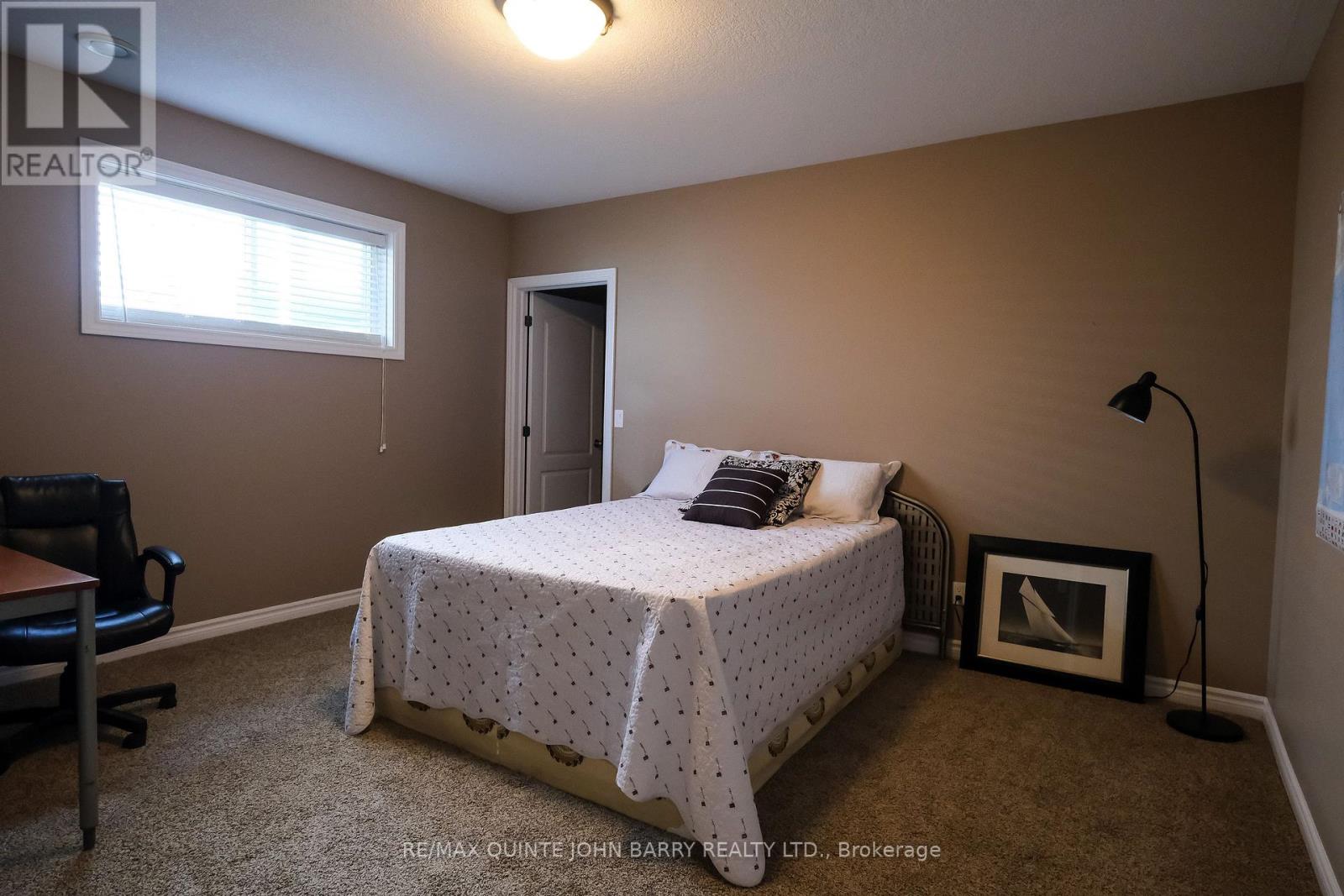 105 Parkview Heights, Quinte West, Ontario  K8V 0A2 - Photo 30 - X12354167