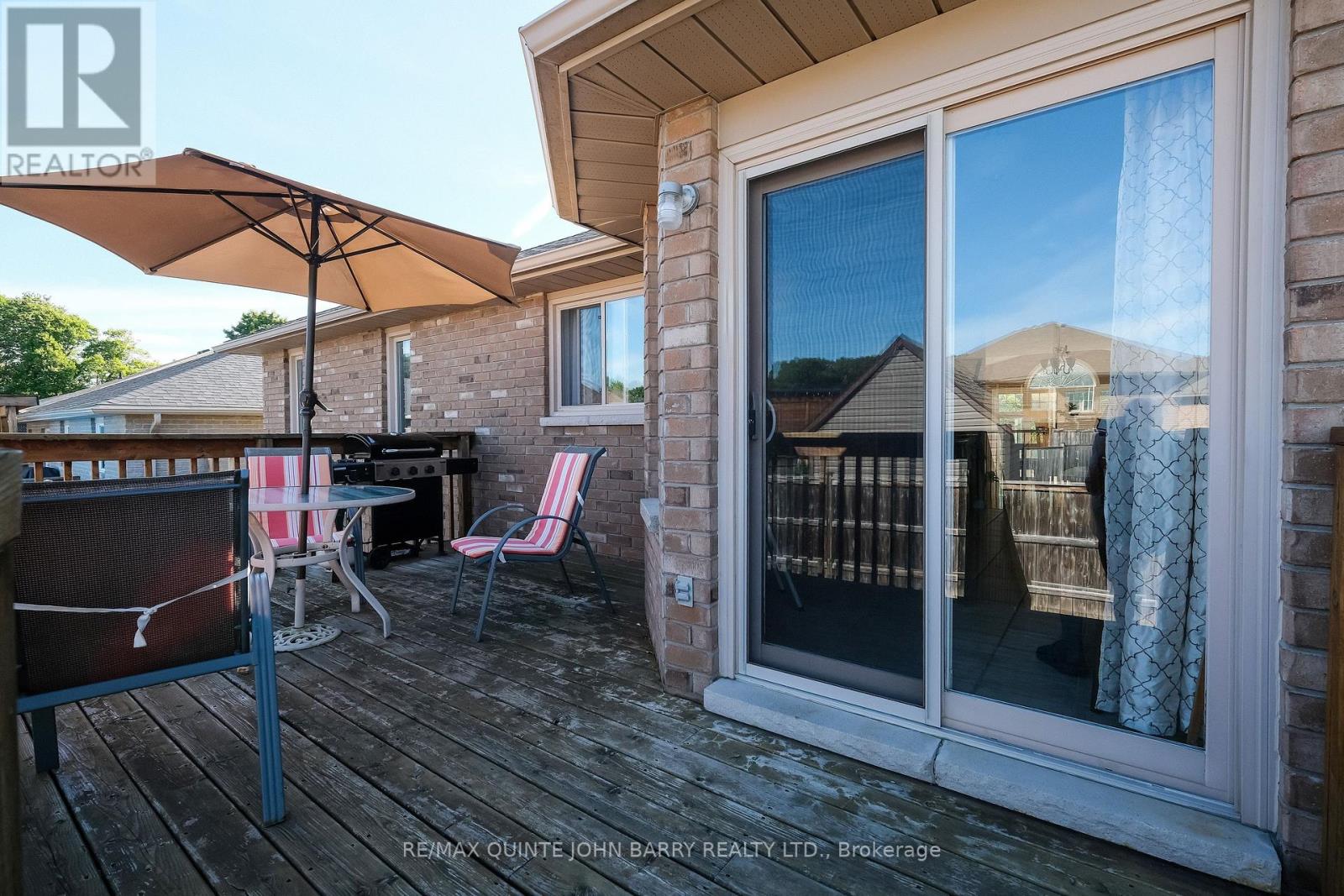 105 Parkview Heights, Quinte West, Ontario  K8V 0A2 - Photo 32 - X12354167