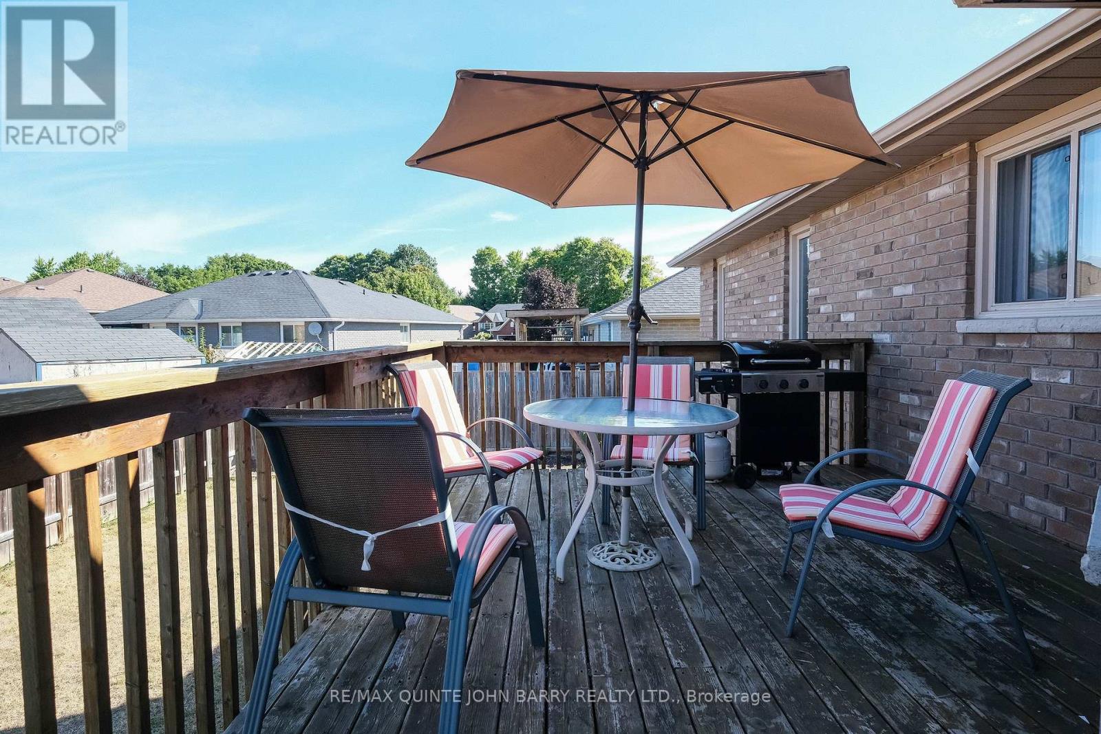 105 Parkview Heights, Quinte West, Ontario  K8V 0A2 - Photo 33 - X12354167