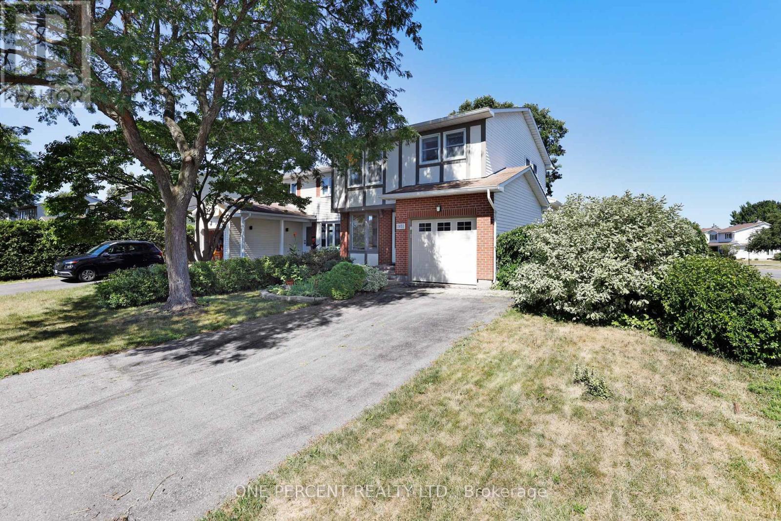 Property at 1051 ARROWHEAD PLACE image 2