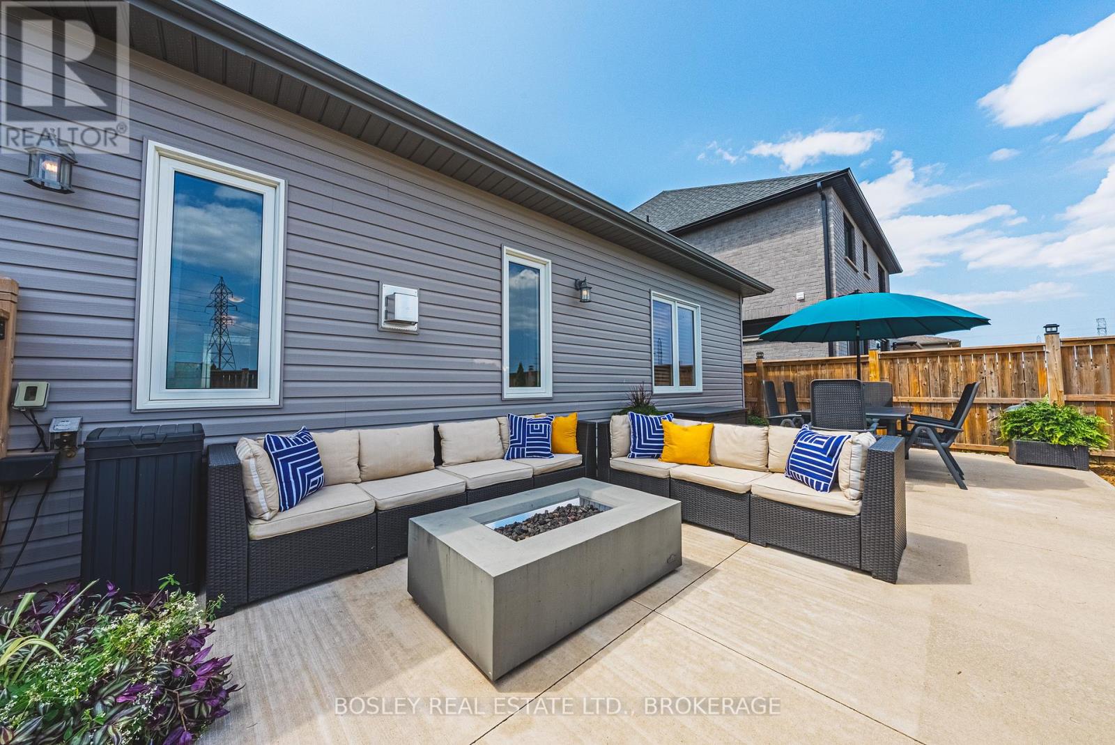 14 Cinnamon Street, Thorold, Ontario  L2V 0H6 - Photo 34 - X12354141