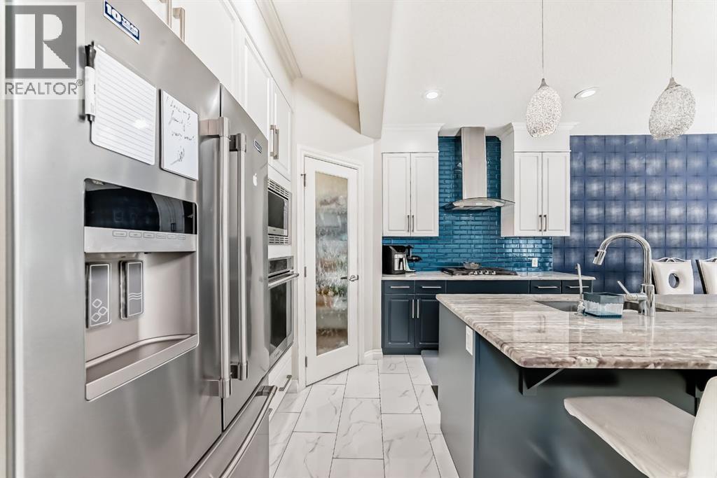 120 Red Sky Gardens Ne, Calgary, Alberta  T3N 1N1 - Photo 4 - A2249273