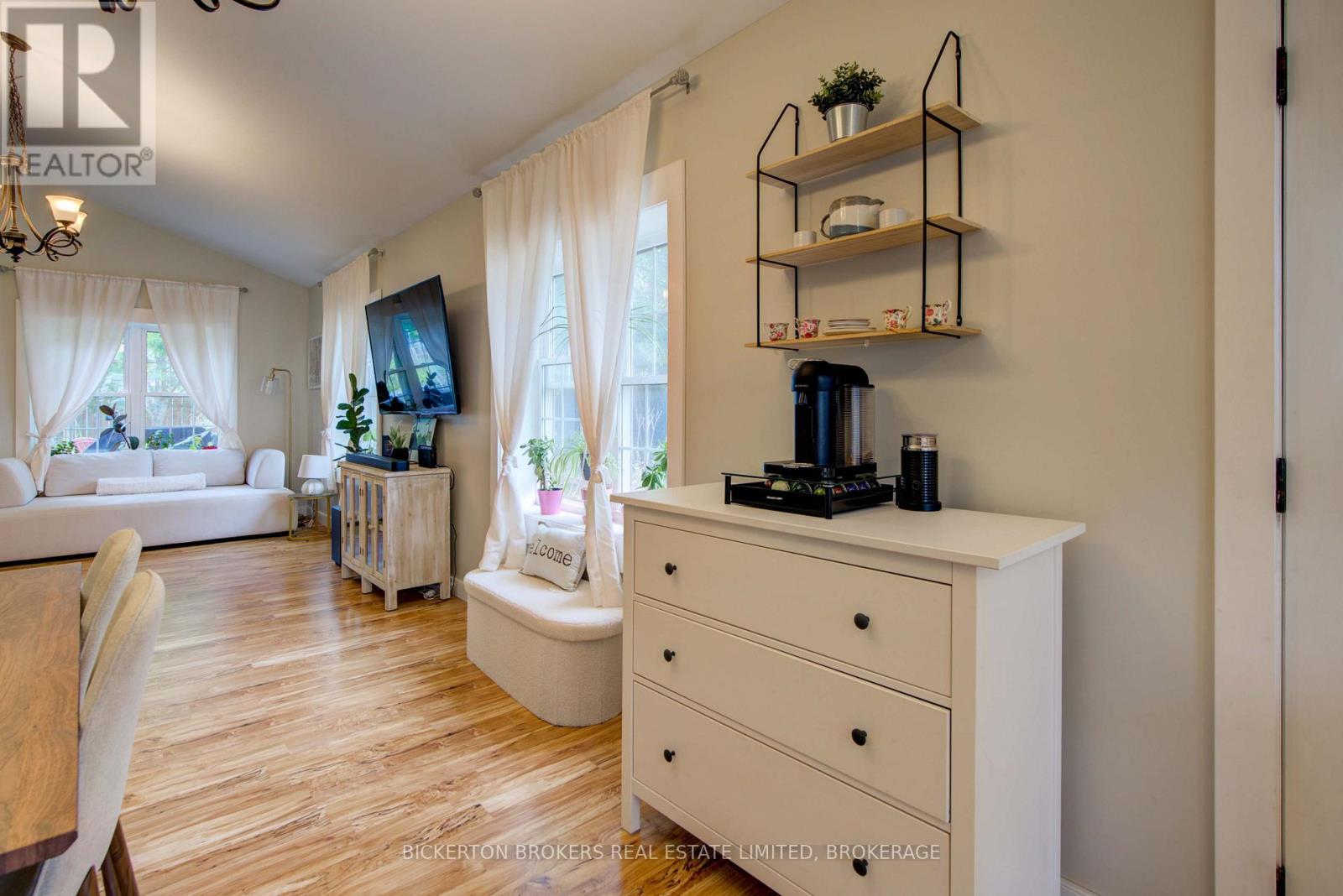 6 Yonge Street, Lansdowne Village, Ontario  K0E 1L0 - Photo 25 - X12354241