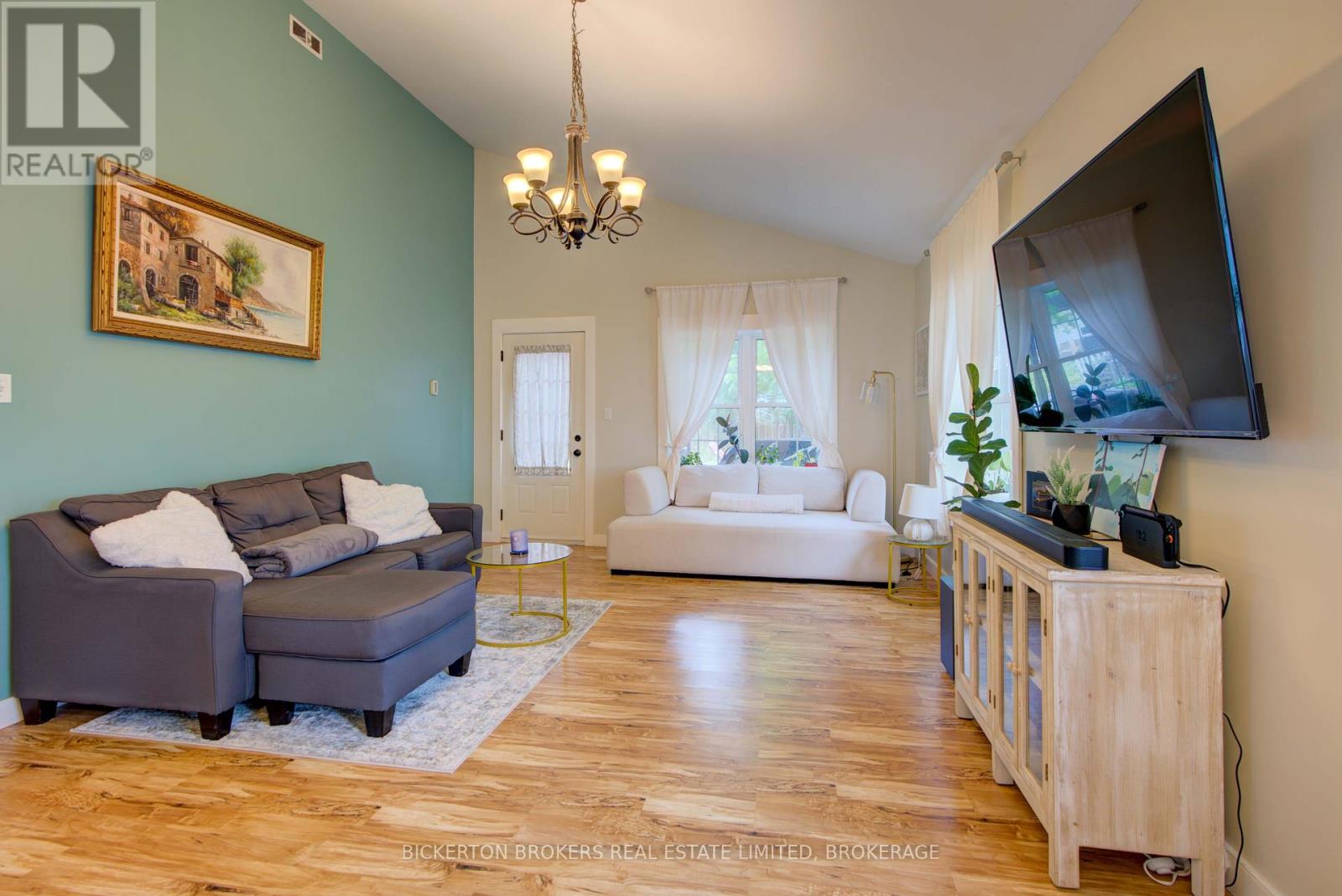 6 Yonge Street, Lansdowne Village, Ontario  K0E 1L0 - Photo 26 - X12354241