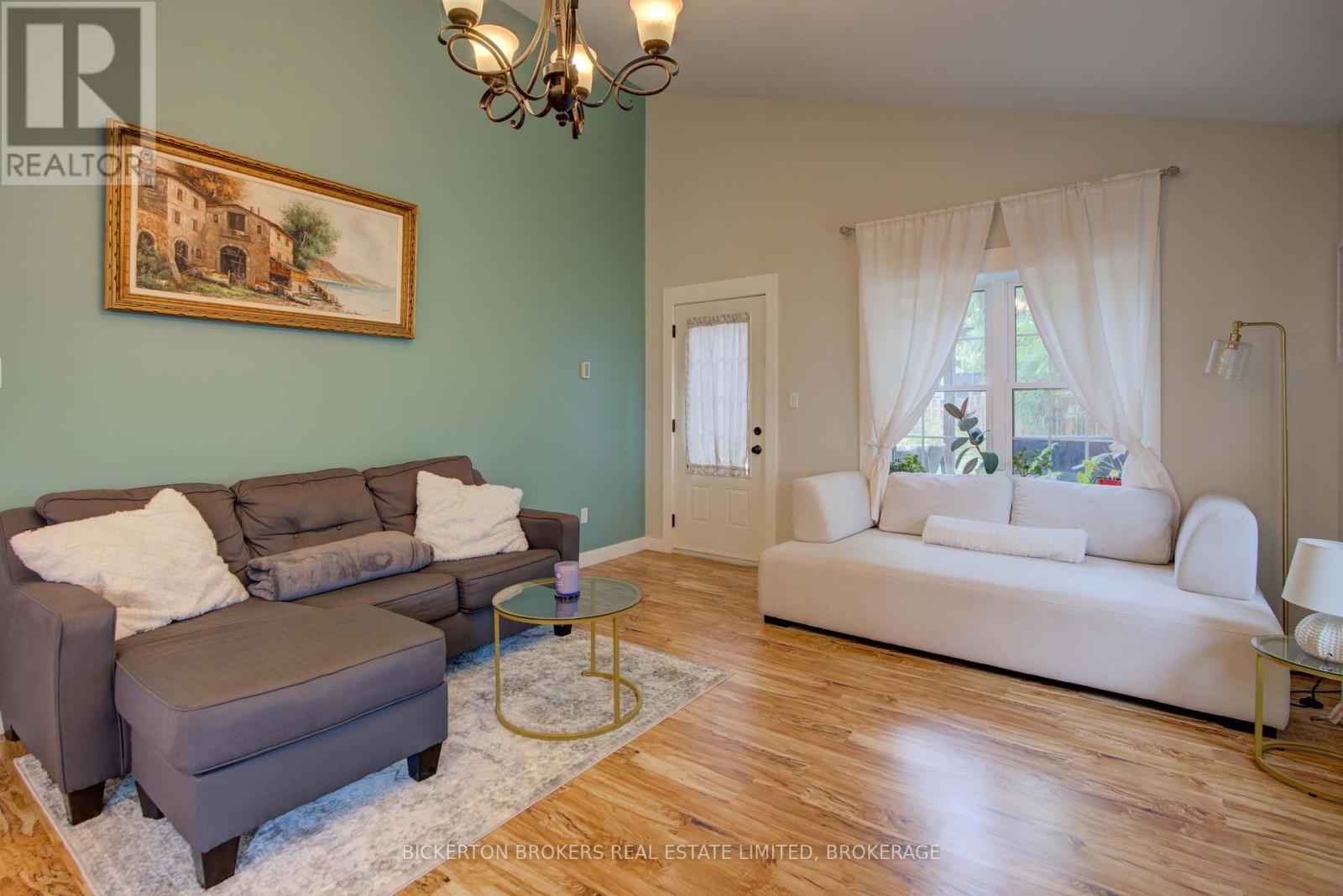 6 Yonge Street, Lansdowne Village, Ontario  K0E 1L0 - Photo 29 - X12354241