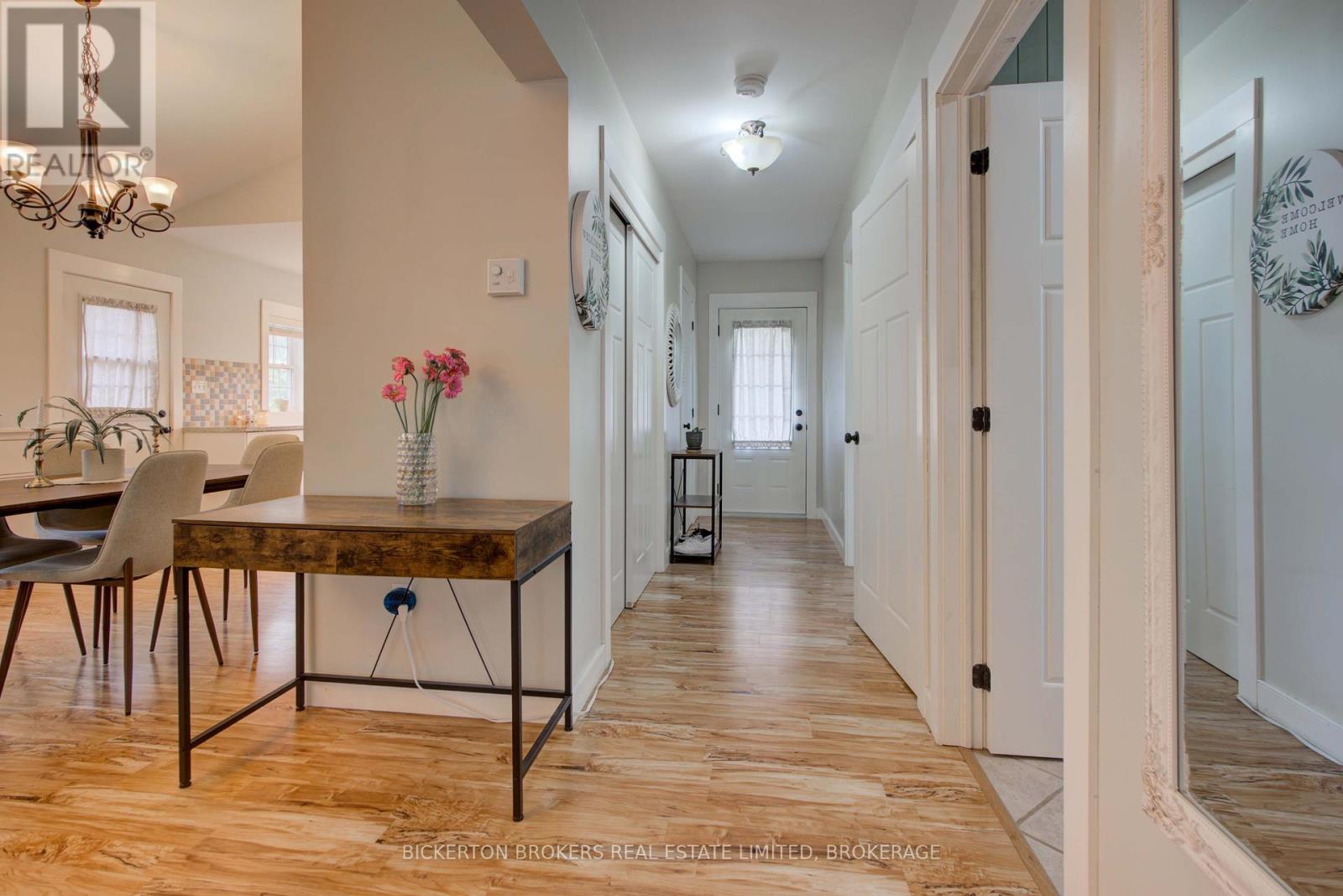 6 Yonge Street, Lansdowne Village, Ontario  K0E 1L0 - Photo 33 - X12354241