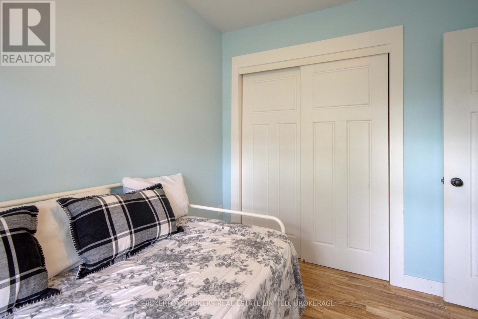 6 Yonge Street, Lansdowne Village, Ontario  K0E 1L0 - Photo 39 - X12354241