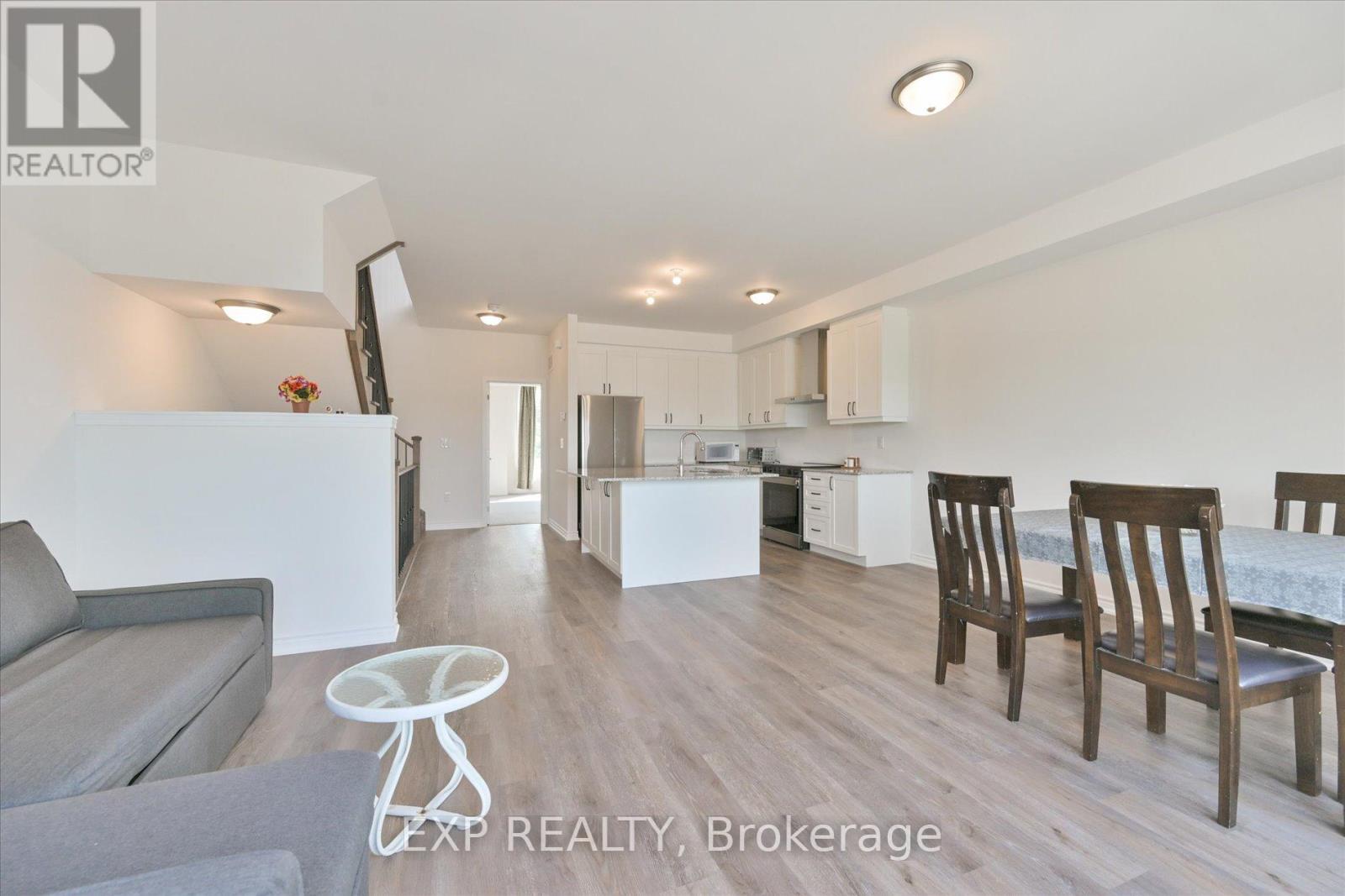 48 Wyn Wood Lane, Orillia, Ontario  L3V 8P7 - Photo 16 - S12333885