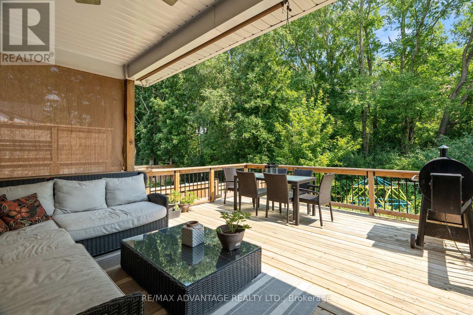 94 Mill Pond Crescent, Thames Centre, Ontario  N0L 1G2 - Photo 41 - X12354208