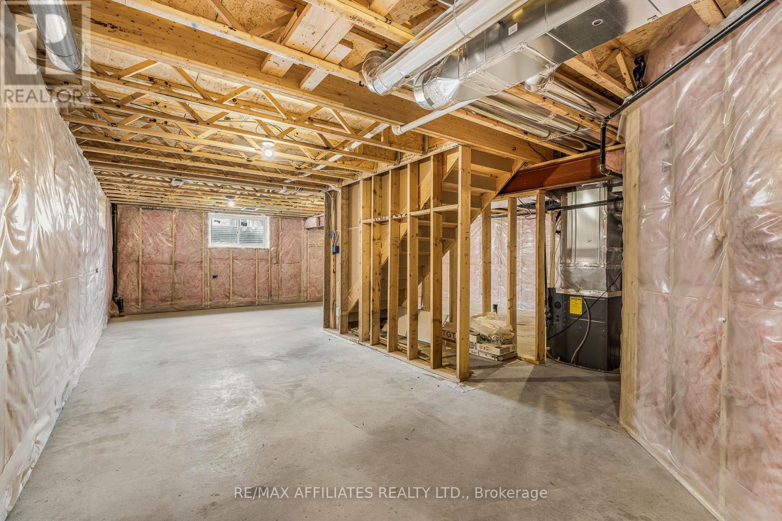 784 Namur Street, Russell, Ontario  K0A 1W0 - Photo 25 - X12354202