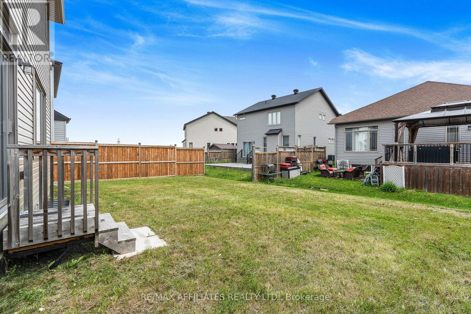 784 Namur Street, Russell, Ontario  K0A 1W0 - Photo 27 - X12354202