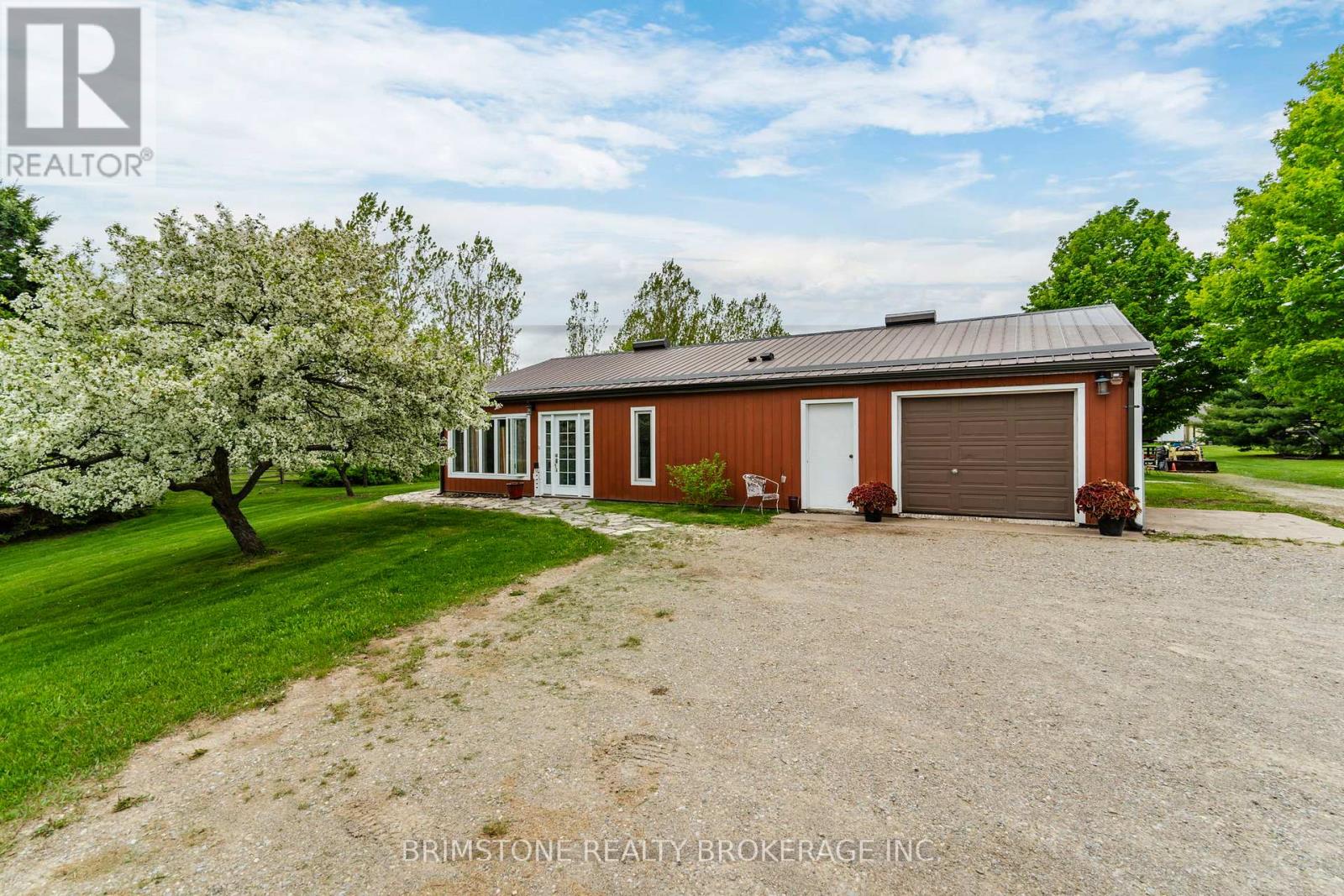 936488 Dufferin County Road 18 Road, Mulmur, Ontario  L9V 0L5 - Photo 34 - X12354155