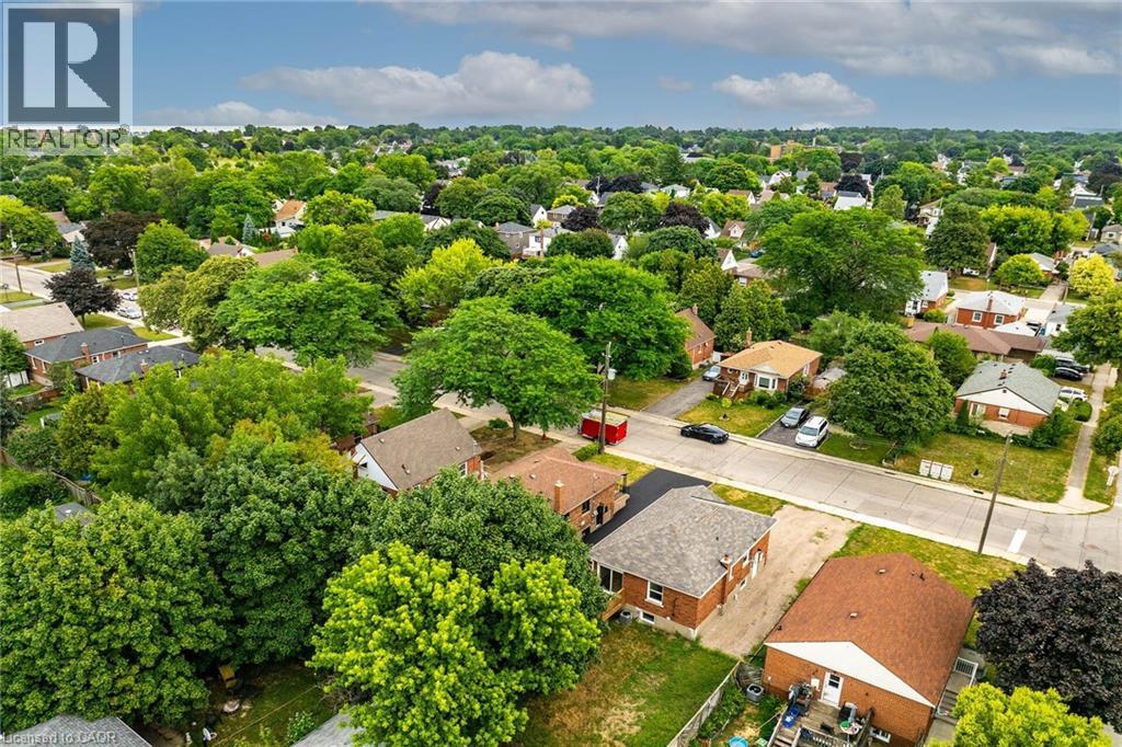 174 East 34th Street, Hamilton, Ontario  L8V 3W6 - Photo 34 - 40761114