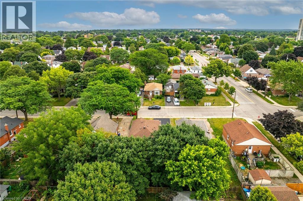 174 East 34th Street, Hamilton, Ontario  L8V 3W6 - Photo 35 - 40761114