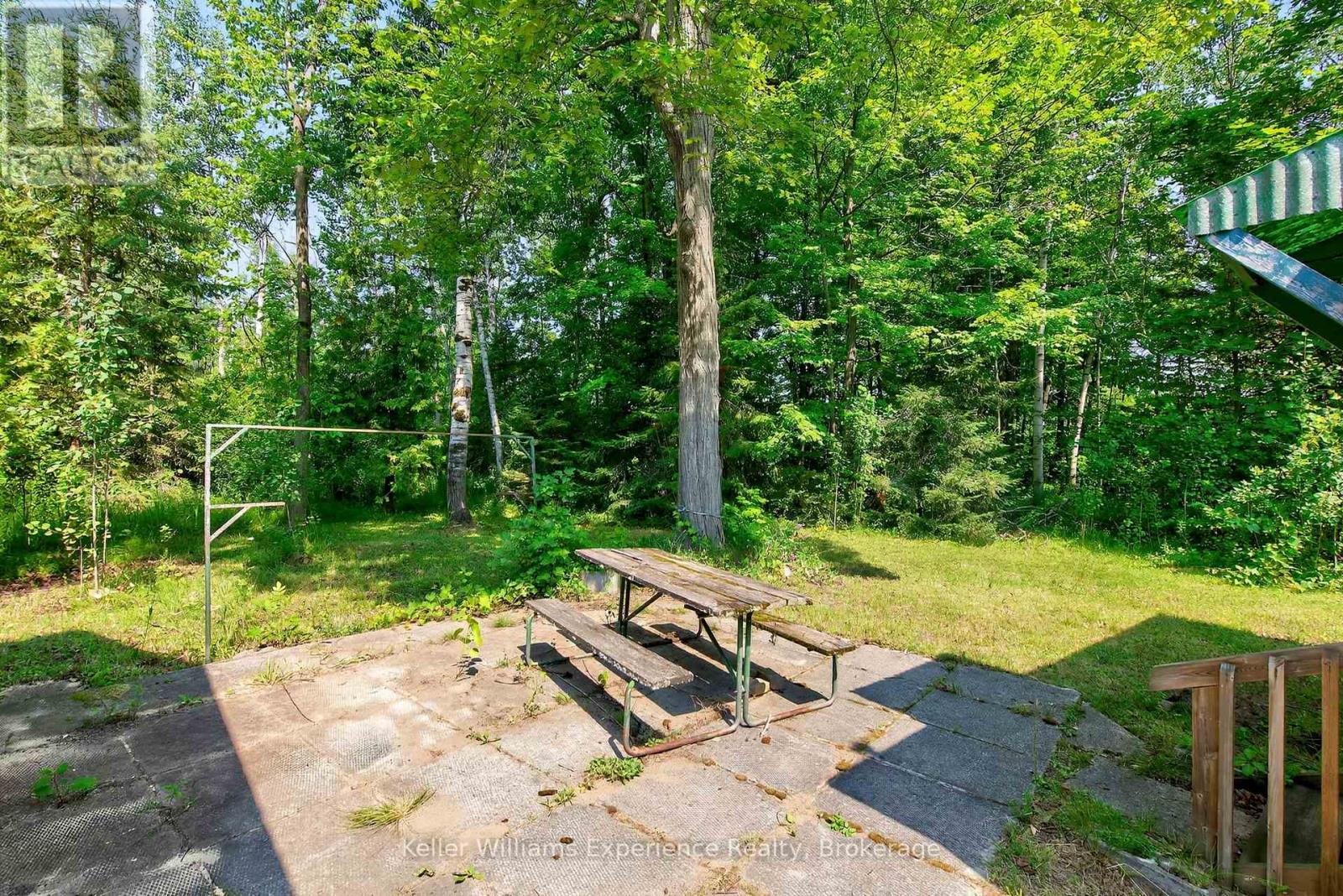 180&184 Silver Birch Crescent, Tay, Ontario  L0K 1R0 - Photo 25 - S12354197