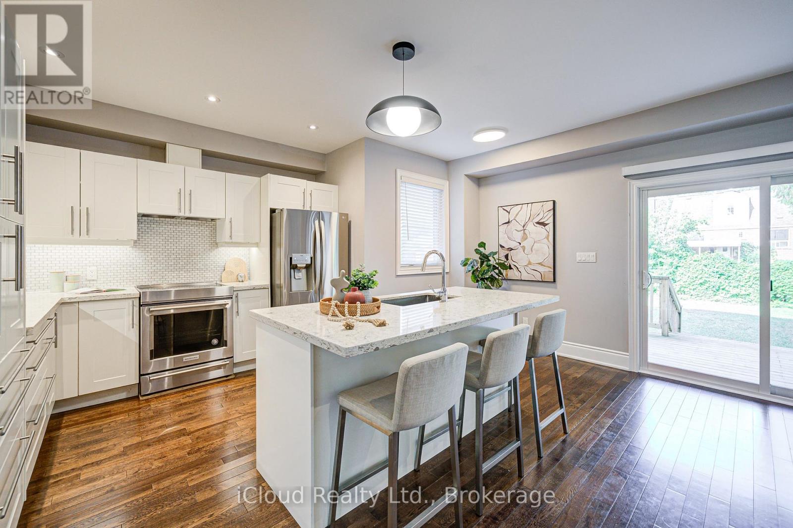 151 Westbourne Avenue, Toronto, Ontario  M1L 2Y9 - Photo 18 - E12327476