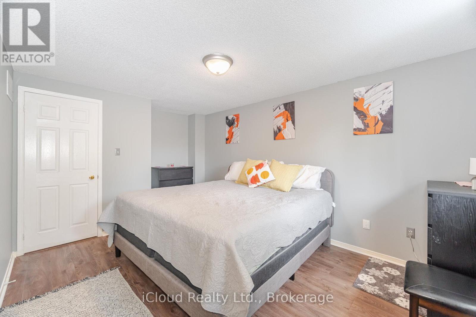 109 Heydon Avenue, New Tecumseth, Ontario  L9R 1N6 - Photo 28 - N12337132