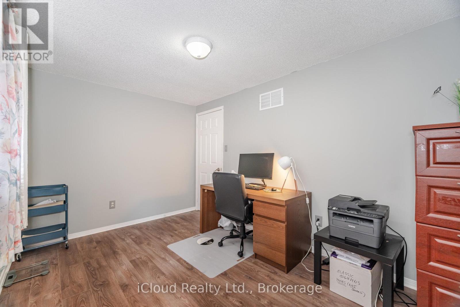109 Heydon Avenue, New Tecumseth, Ontario  L9R 1N6 - Photo 34 - N12337132
