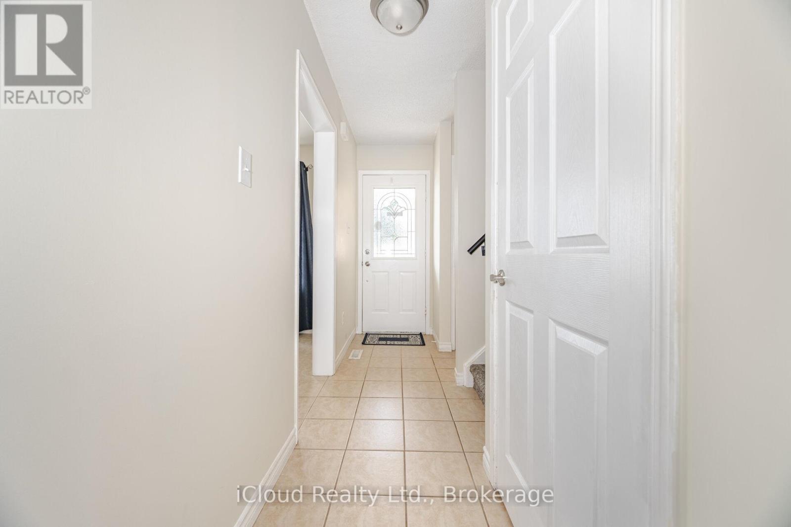 109 Heydon Avenue, New Tecumseth, Ontario  L9R 1N6 - Photo 8 - N12337132
