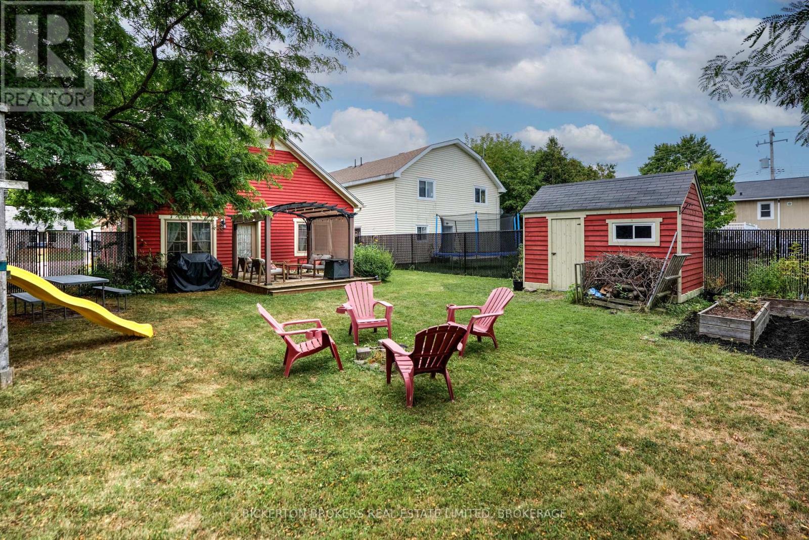 6 Yonge Street, Lansdowne Village, Ontario  K0E 1L0 - Photo 15 - X12354241