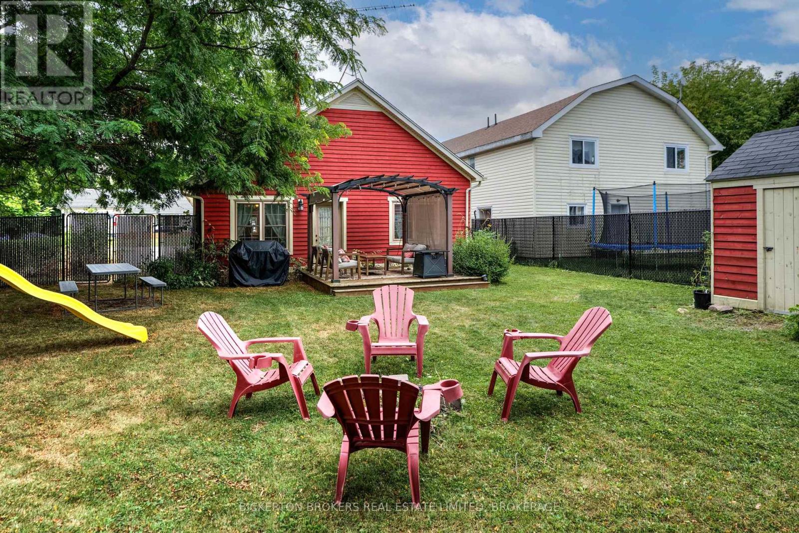 6 Yonge Street, Lansdowne Village, Ontario  K0E 1L0 - Photo 14 - X12354241