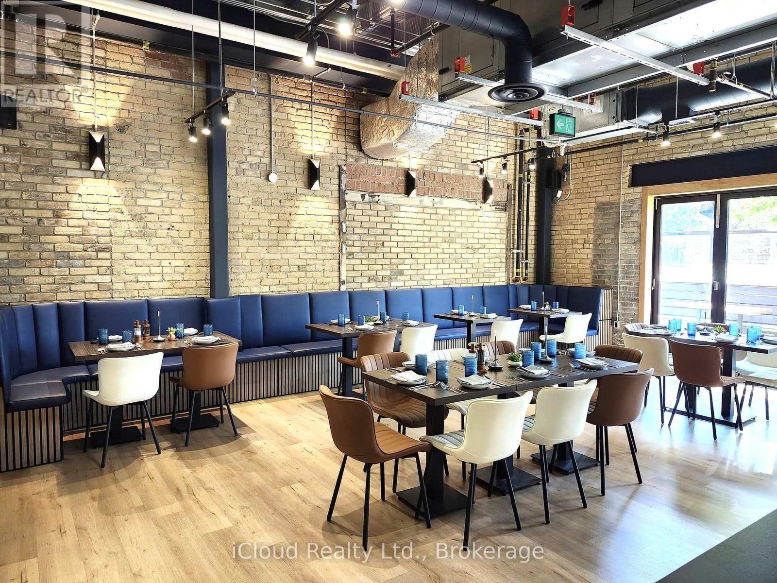 33 Powerhouse Street, Toronto, Ontario  M6H 4K7 - Photo 4 - W12318466